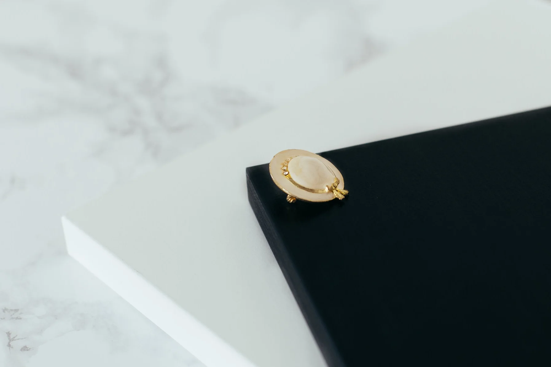 Brooches-29.jpg