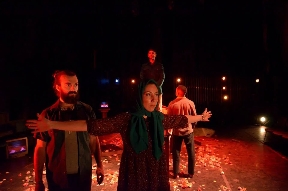Red Wednesday , Farah, Directed by: Sanaz Ghajarrahimi