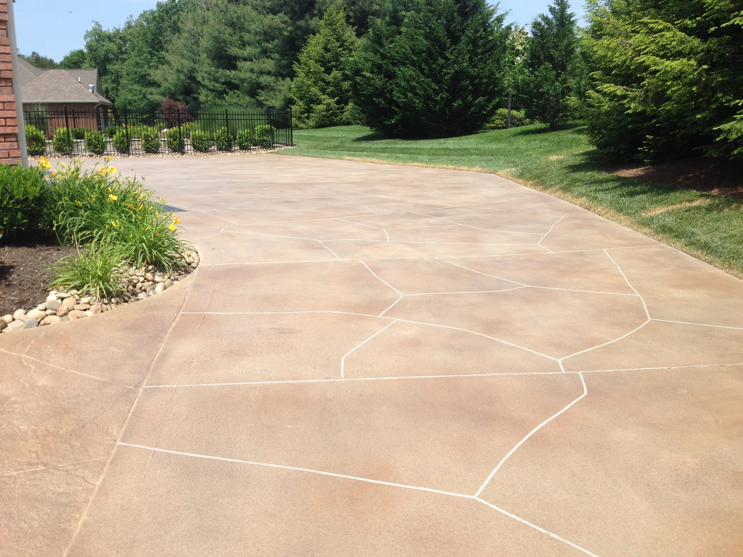 Driveway EFX (6).JPG