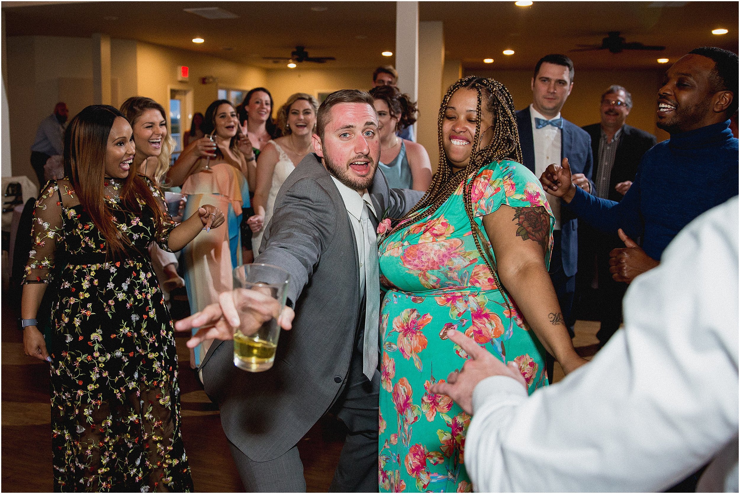 Whispering_Oaks_Wedding_Photographer_0492.jpg