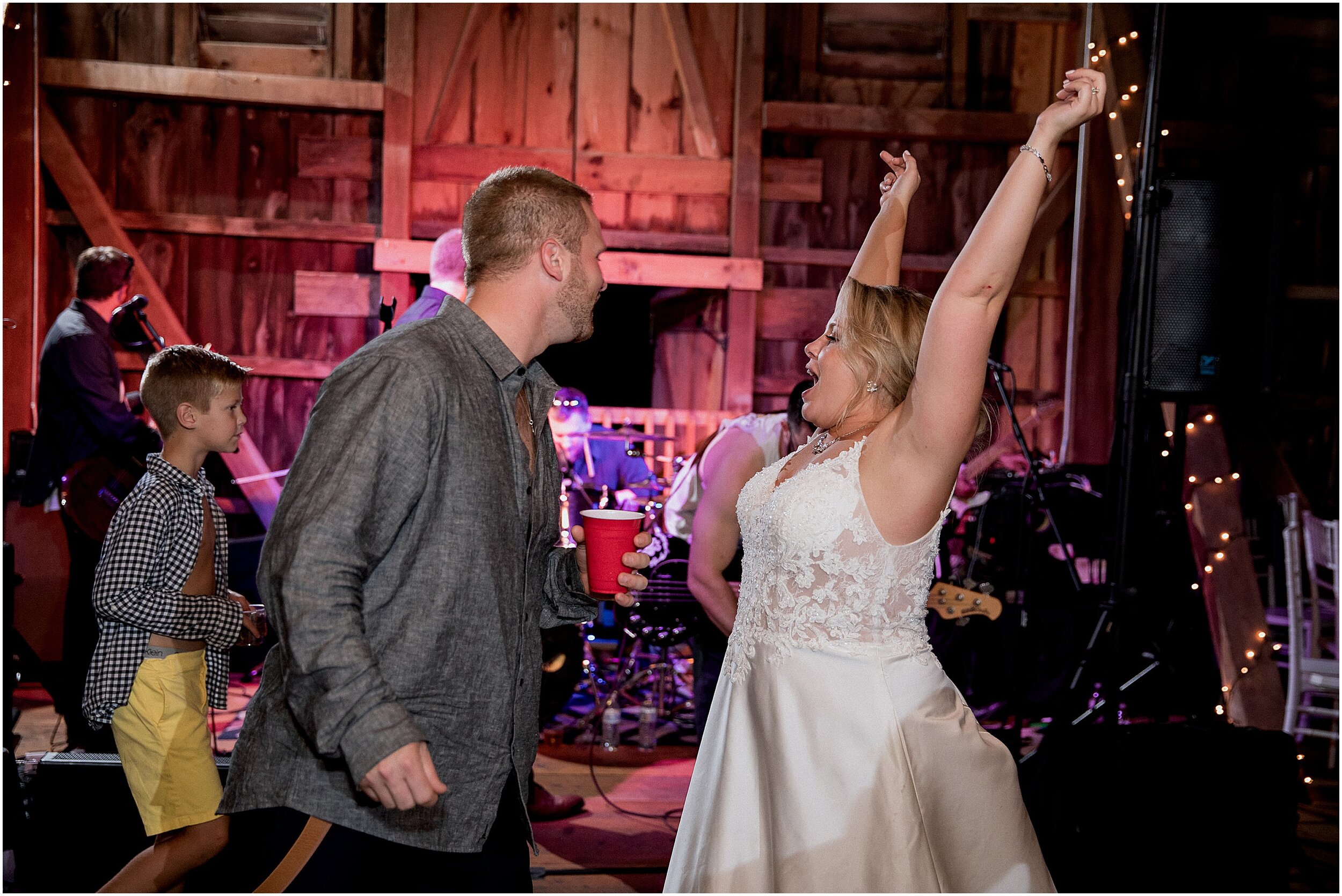One_Barn_Farm_Weddings_0098.jpg