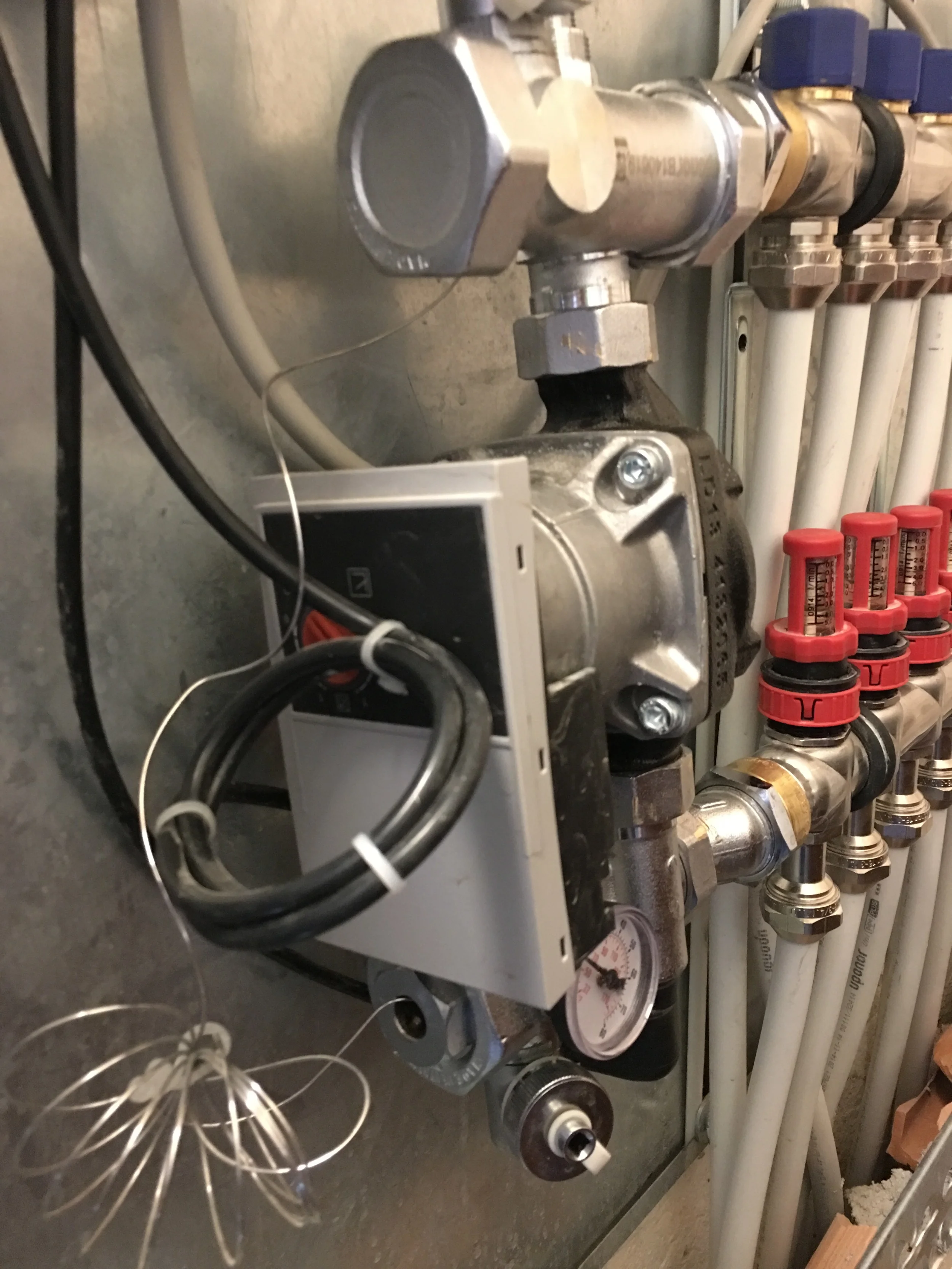 2015-11-26 15.09.18.jpg