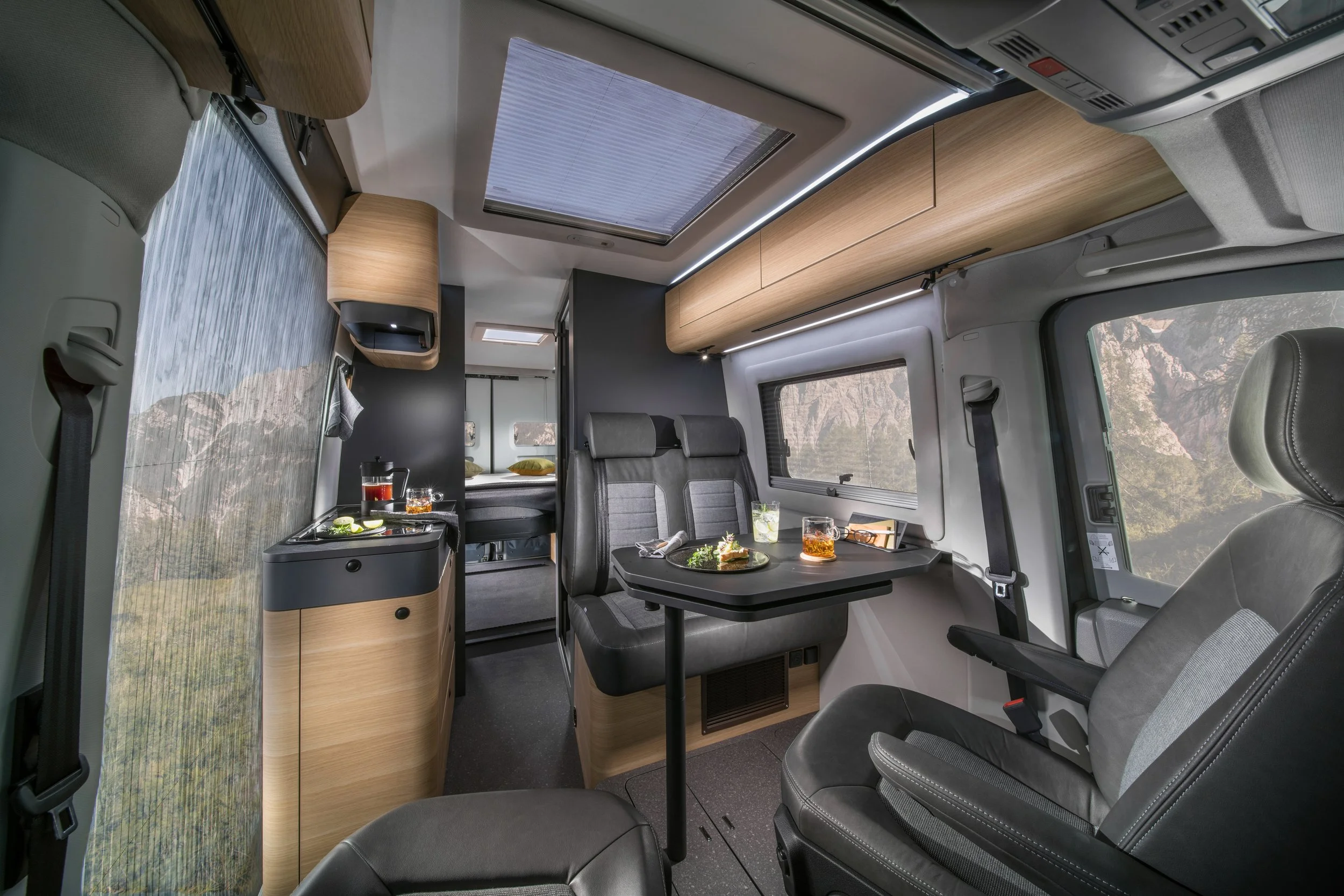 MAN_image_interior_implant_DSC_6895 copy.jpg