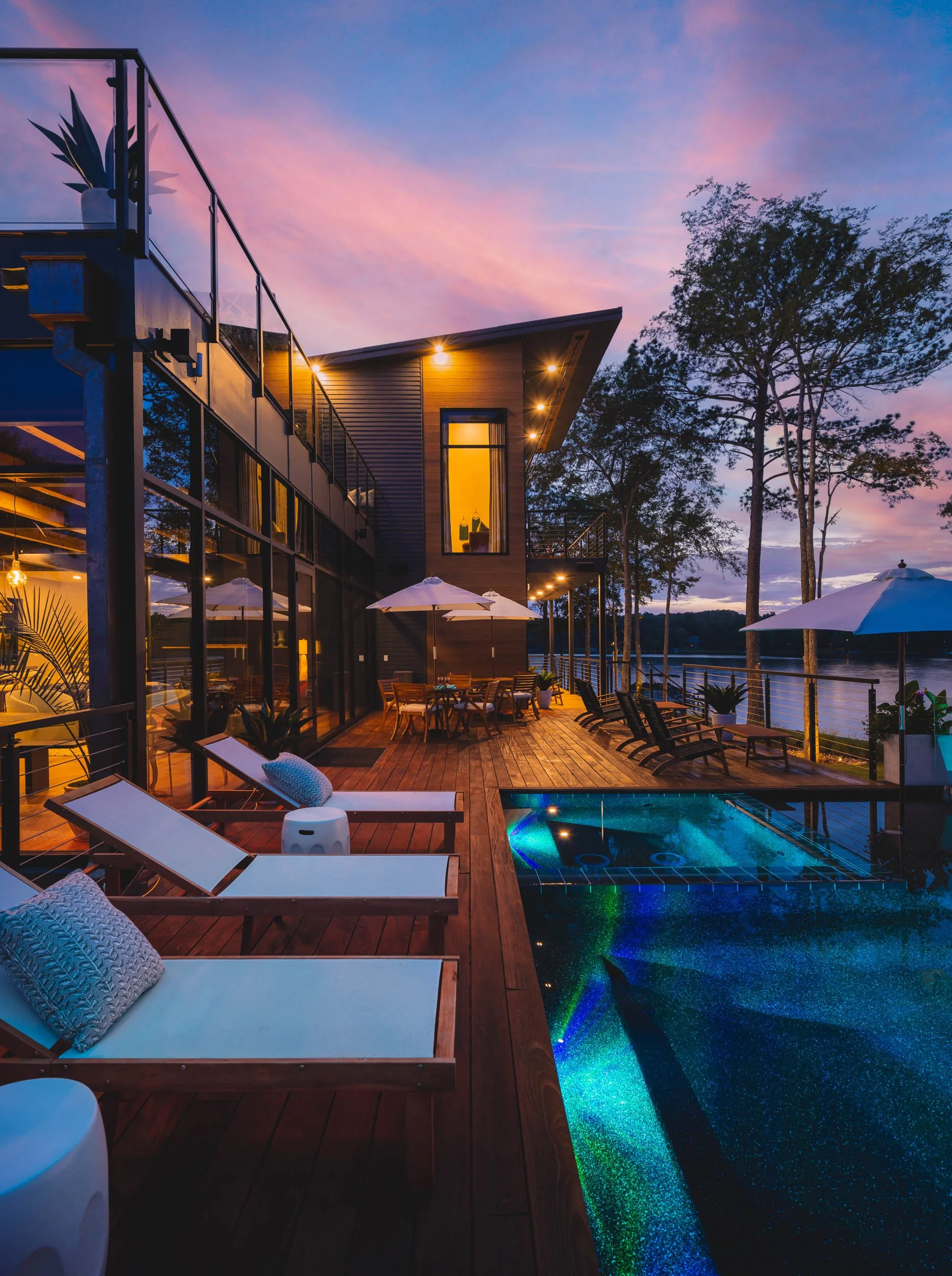 Lakeside Modern Home Exterior