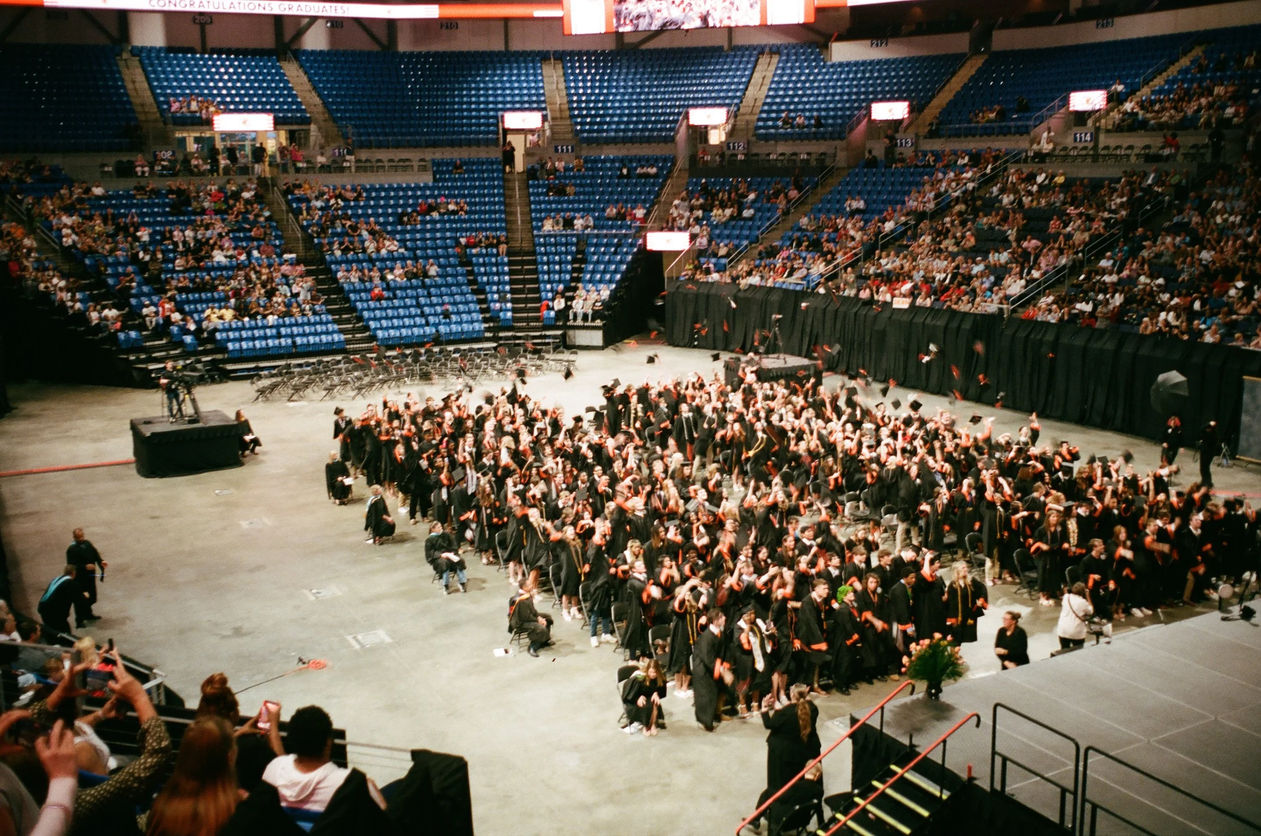 graduation262.jpg