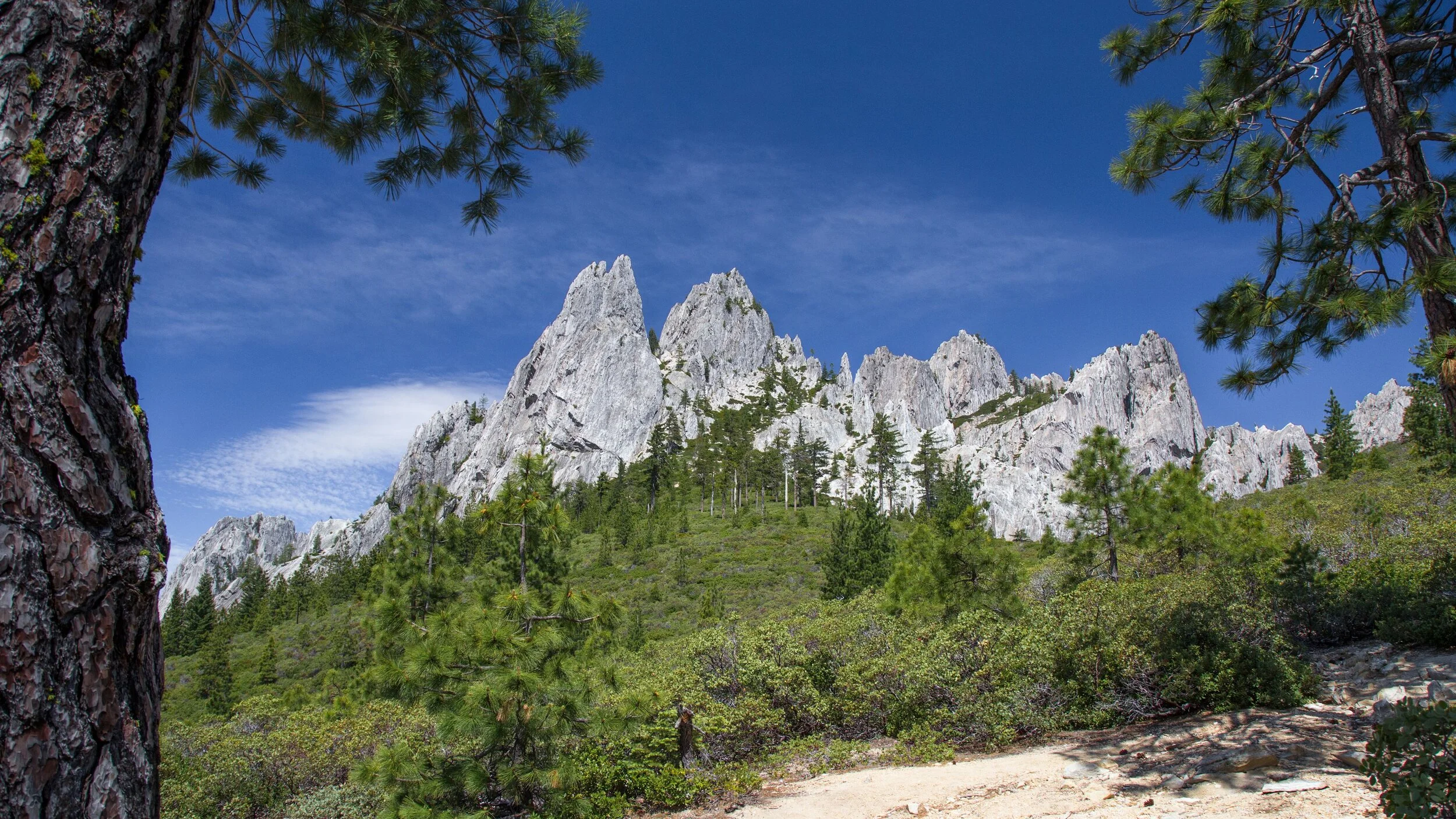 castle crags.jpg