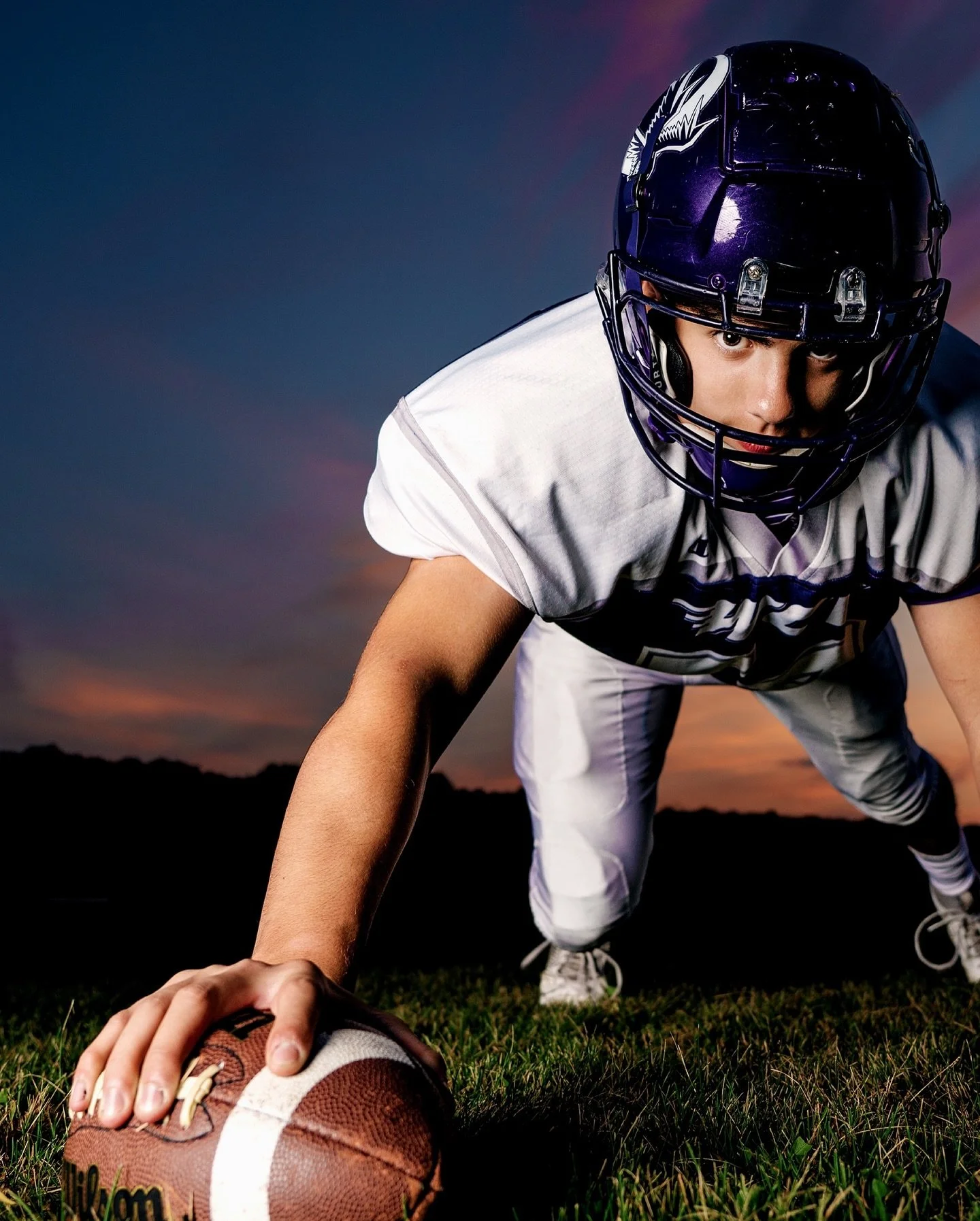 &lsquo;Why so serious?!&rsquo; We just don&rsquo;t know 😂
We always have a good laugh thrown into the mix, which I love 🤪❤️
Tony . WCV . 2025
@tony__smith1022 
Let&rsquo;s go WCV 🏈🏟️

We are group of photographers from all over the world particip