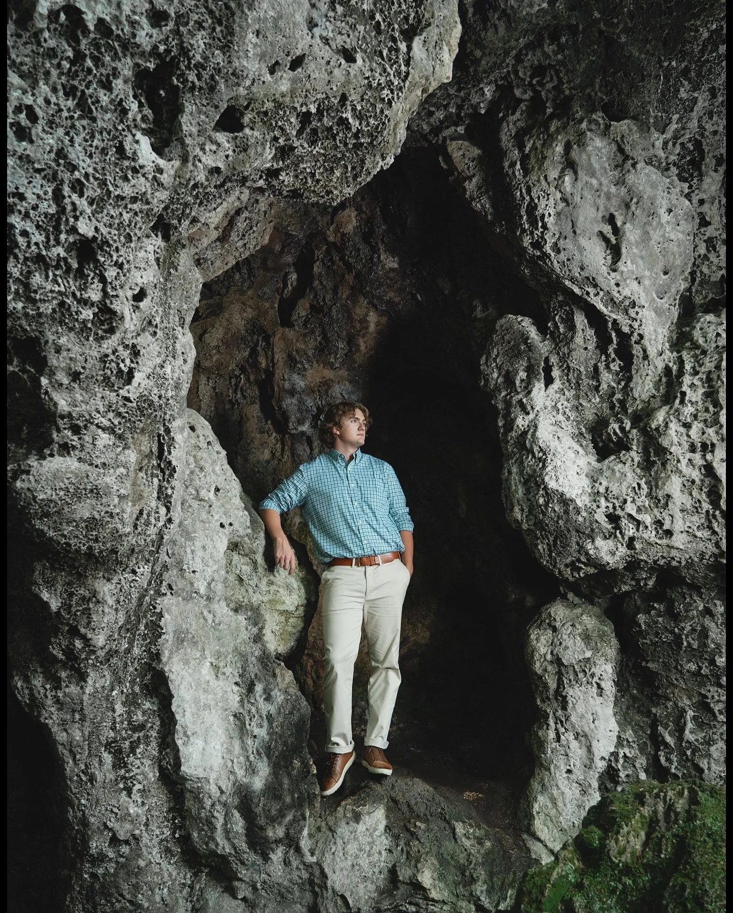 Sawyer // W&rsquo;Boro // 2025
@sawyermichel_ 

Always love this cool location with its caves, beautiful waterfalls and amazing architecture! And doesn&rsquo;t Sawyer clean up nicely?❤️

#owendyoungnaturetrails #whitesborohighschool #evetaverneSENIOR