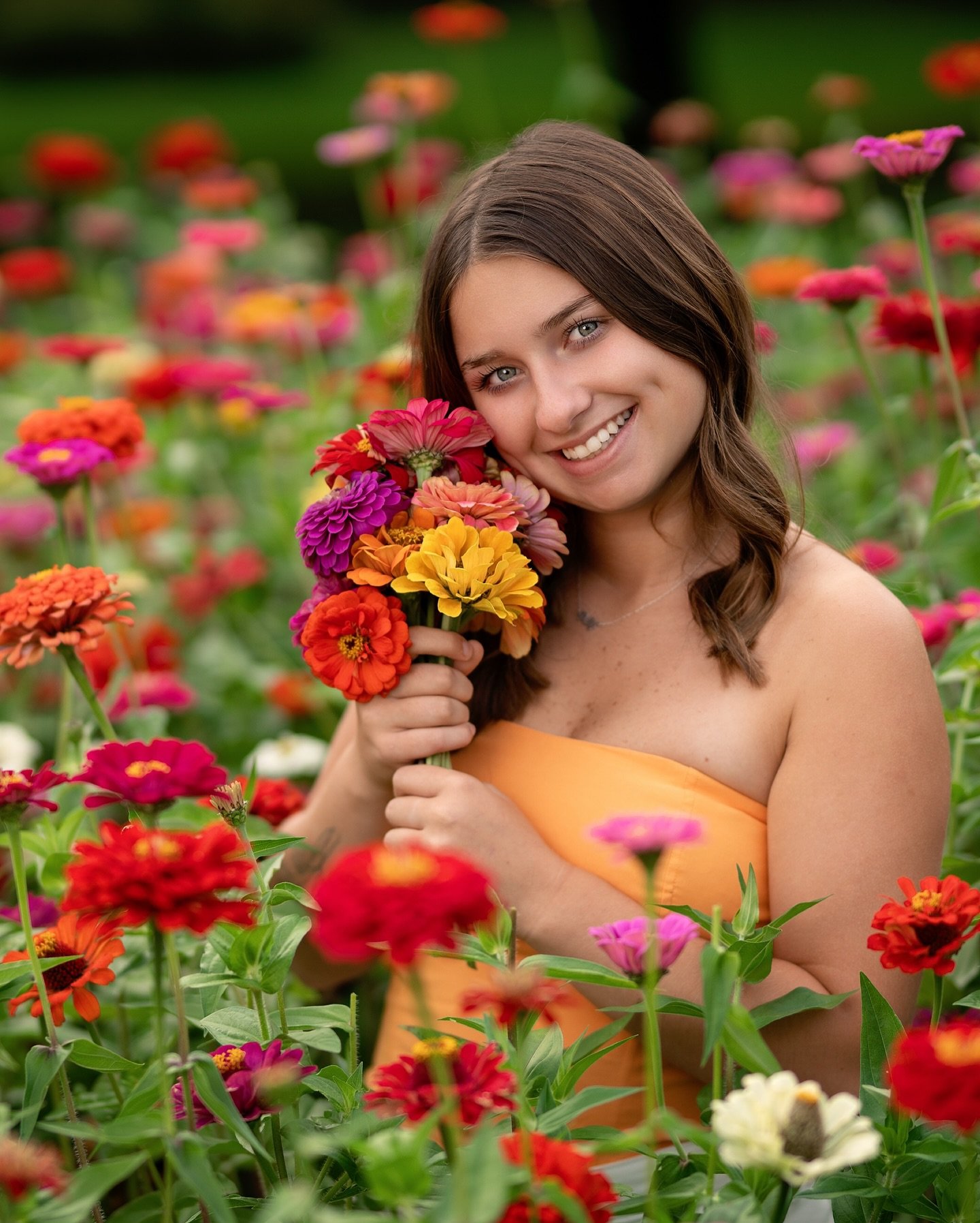 Ally // NDHS // 2025
@allychecolaa 

Loved photographing you Ally! Thanks for hopping in my zinnia field for a few minutes! A quick shoutout for #floralfriday #posepatch

So fun to be able to photograph over several weeks this summer into October in 