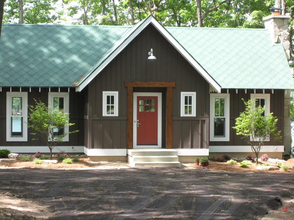 Burgess Lake Cottage — New Urban Home Builders