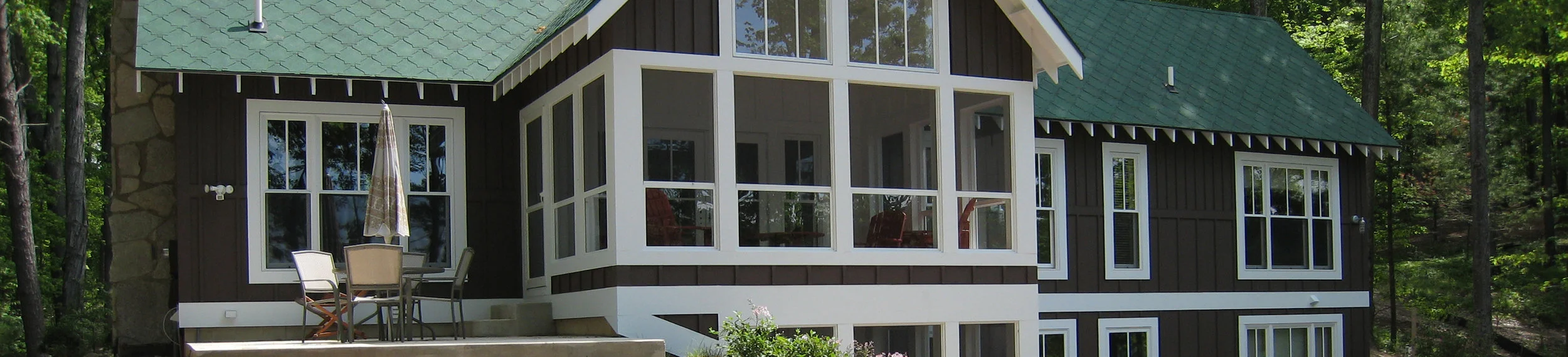 Burgess Lake Cottage — New Urban Home Builders