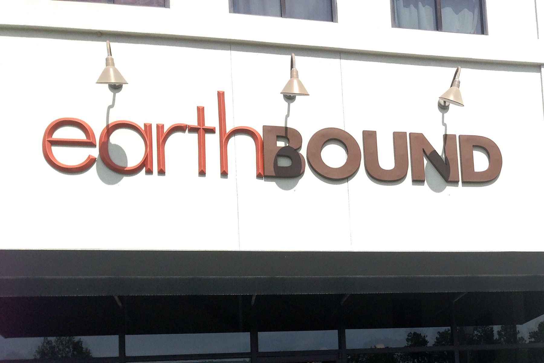 EarthBound Salon and Spa