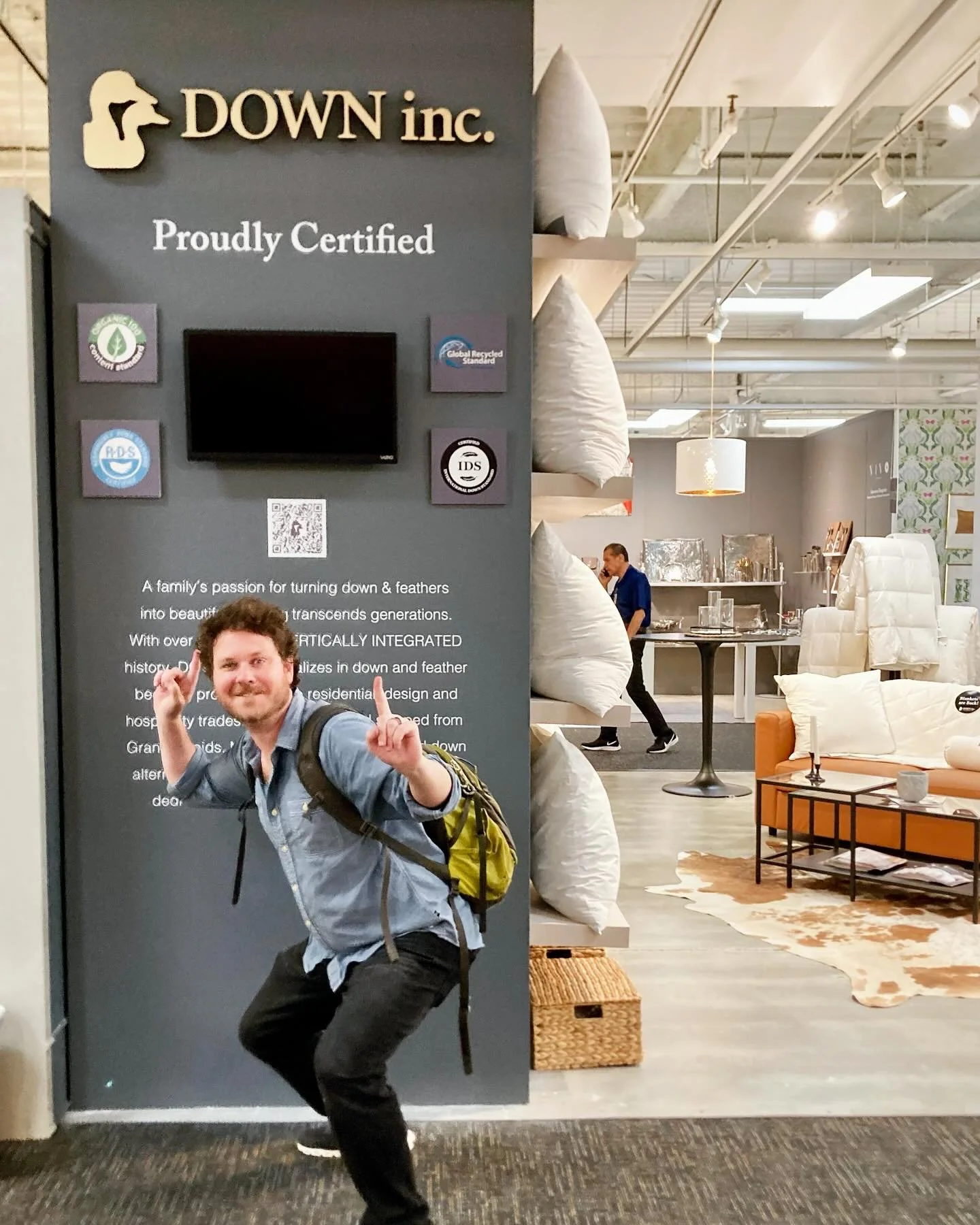 I am always down for some great sleep!! @downincbedding is on my bed at home and could be on yours! 
I also love working with @downincbedding and installer @simpljack 
We obviously enjoy our work, looking well rested&hellip; and the celebration of a 