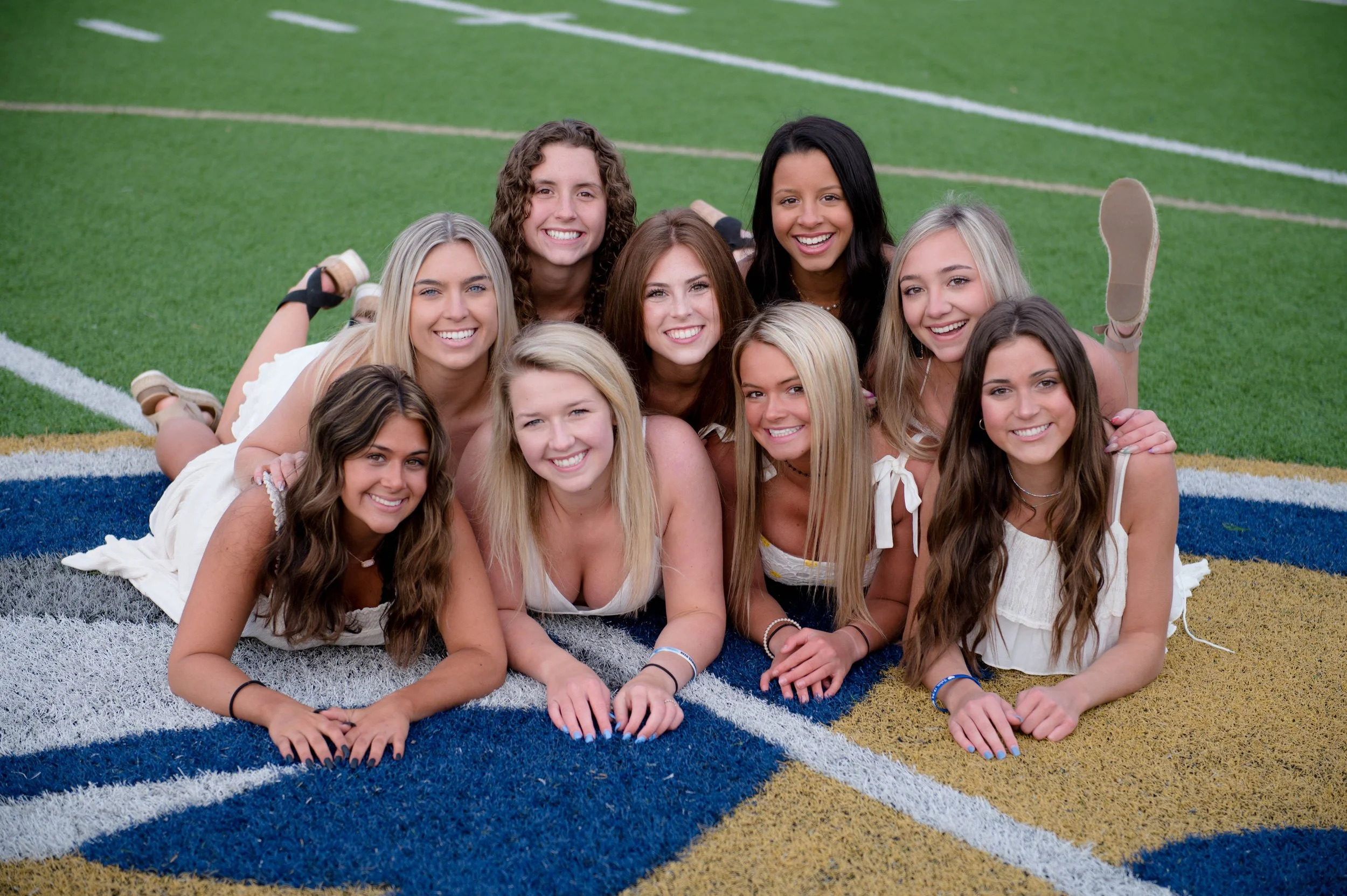 Woodstock, Ga Senior Photographer 2023 Senior Model Team | TEEN INFLUENCERS