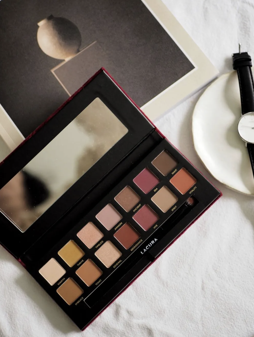 ROSWELL SENIOR PHOTOGRAPHER BETH FORNUTO | Learn the Steps to Applying Makeup Like a PRO