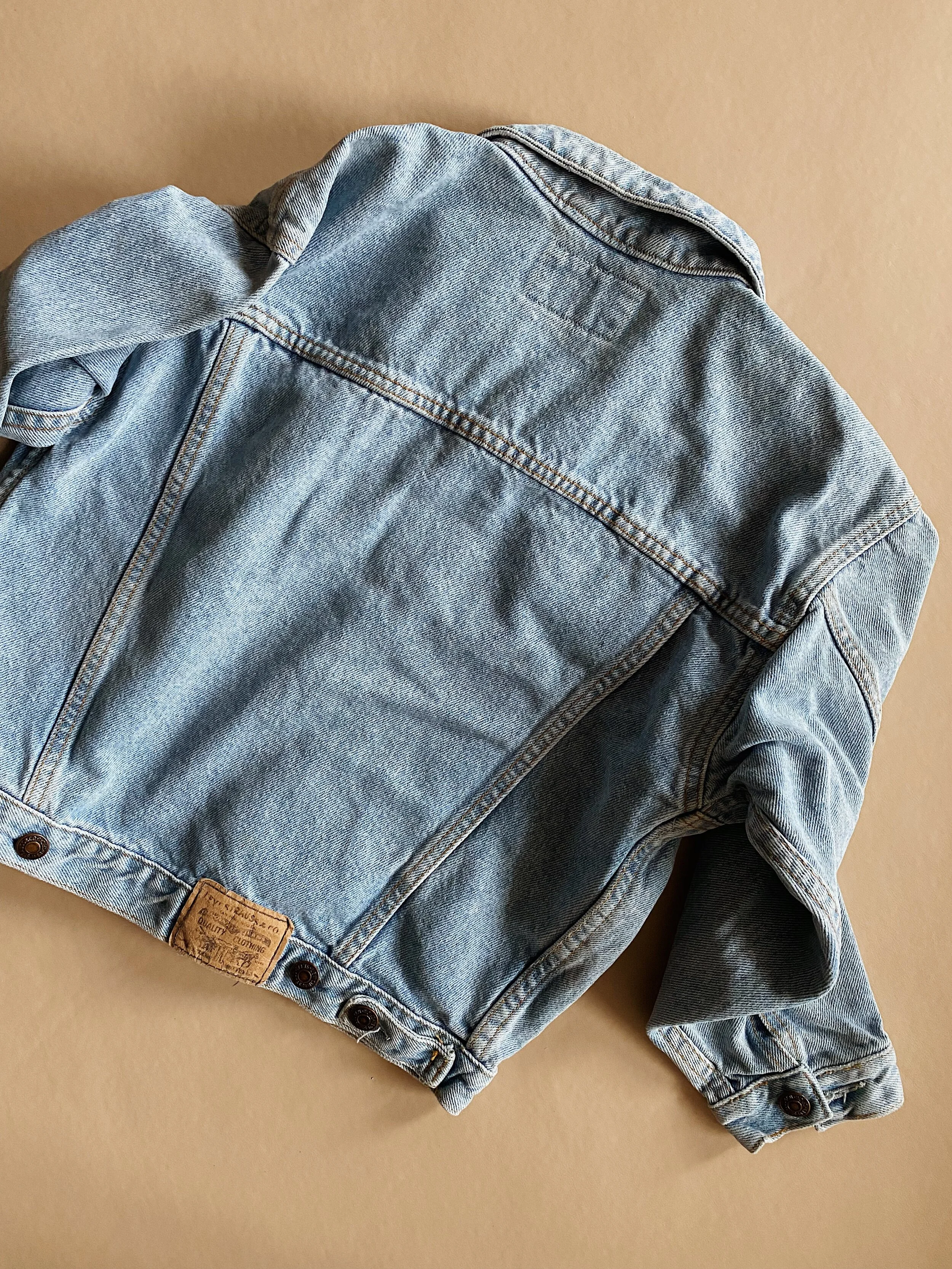 washing levis denim jacket