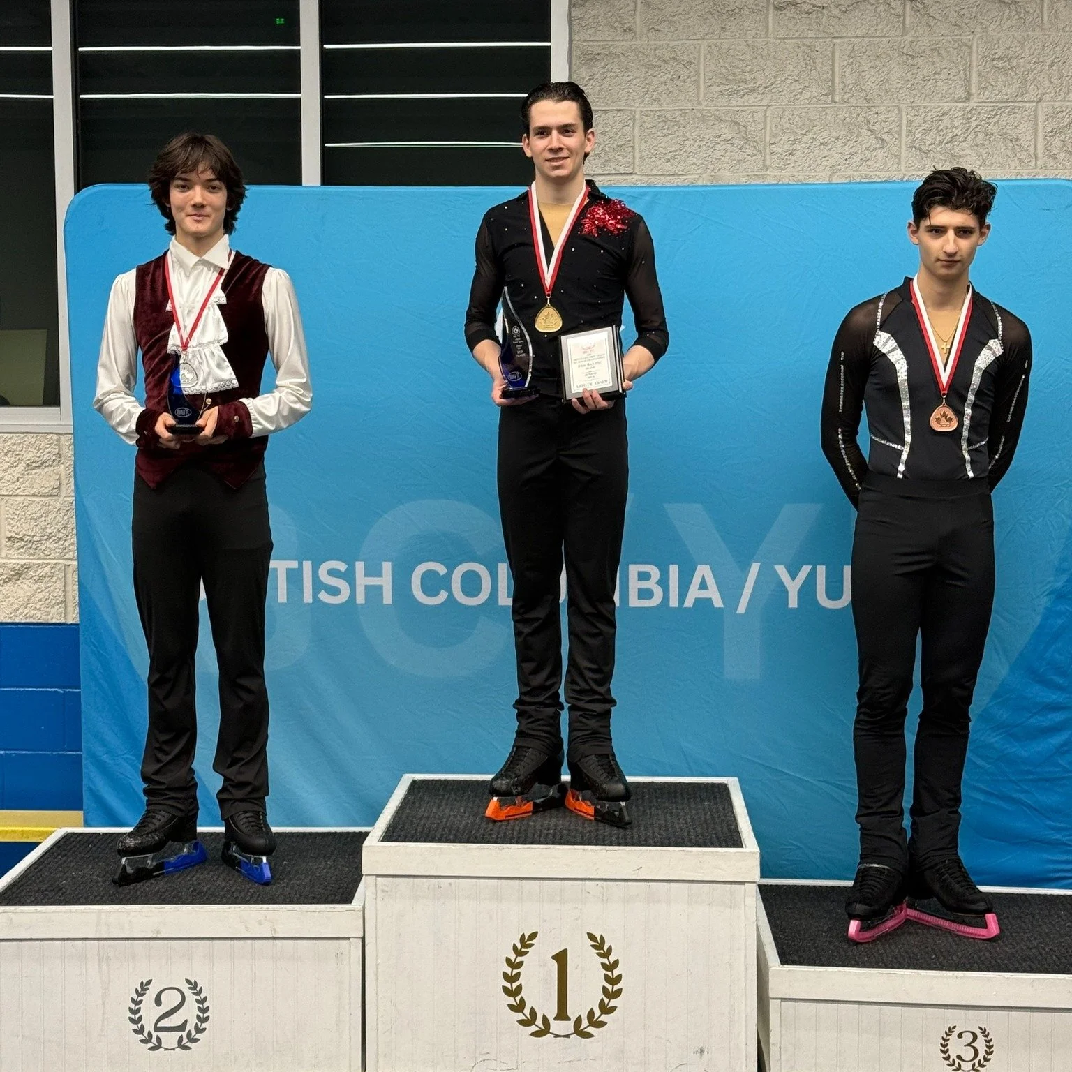 🌟 Congratulations to all our incredible skaters who represented us at the BC/YT Super Series Sectionals! 🌟

We are so proud of each and every one of you for your outstanding performances, from personal bests to inspiring programs, and even the chal