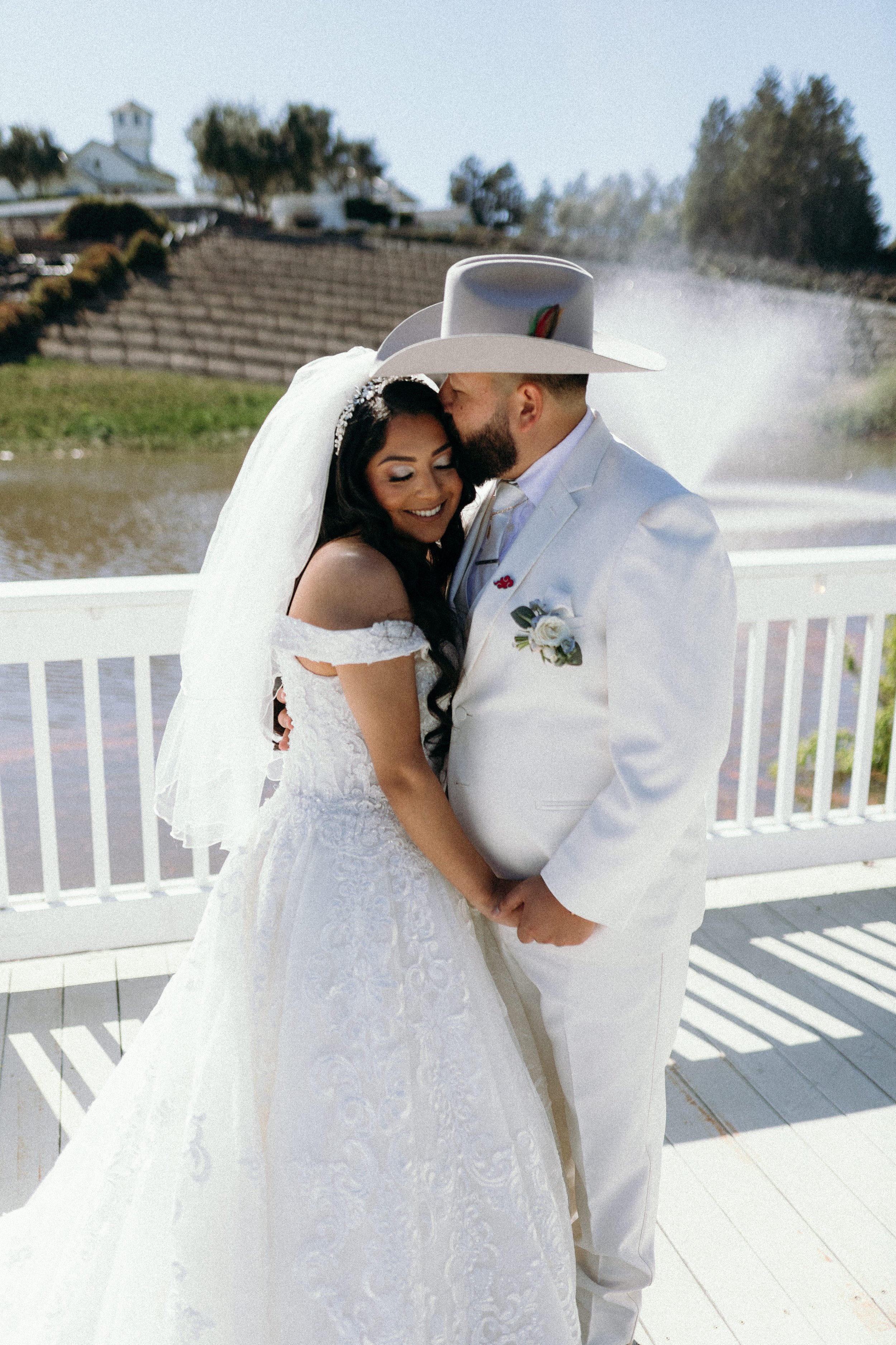 Leal Vineyards in Hollister, CA | Mayra &amp; Eduardo 