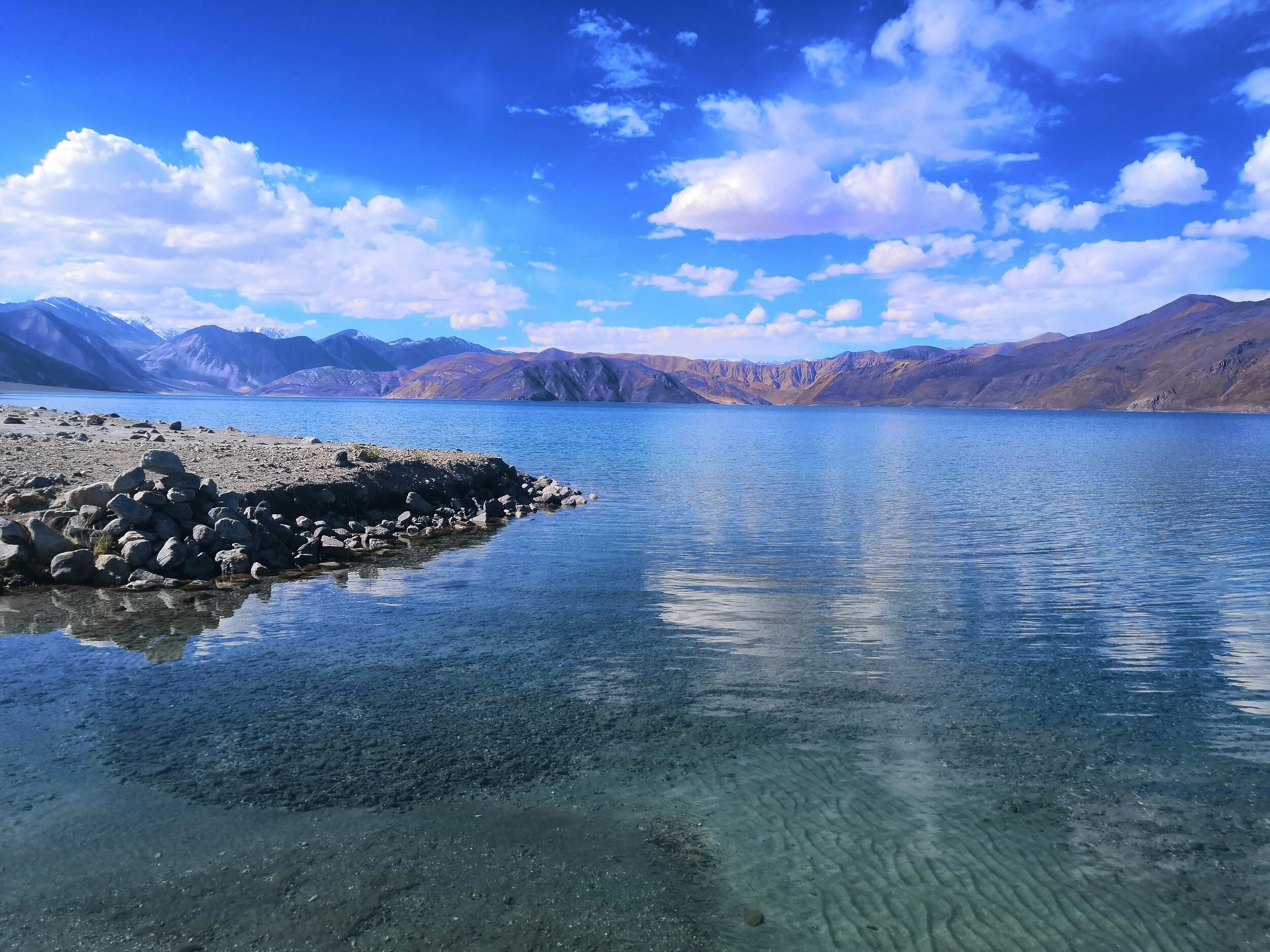 N021 - Where land meets water