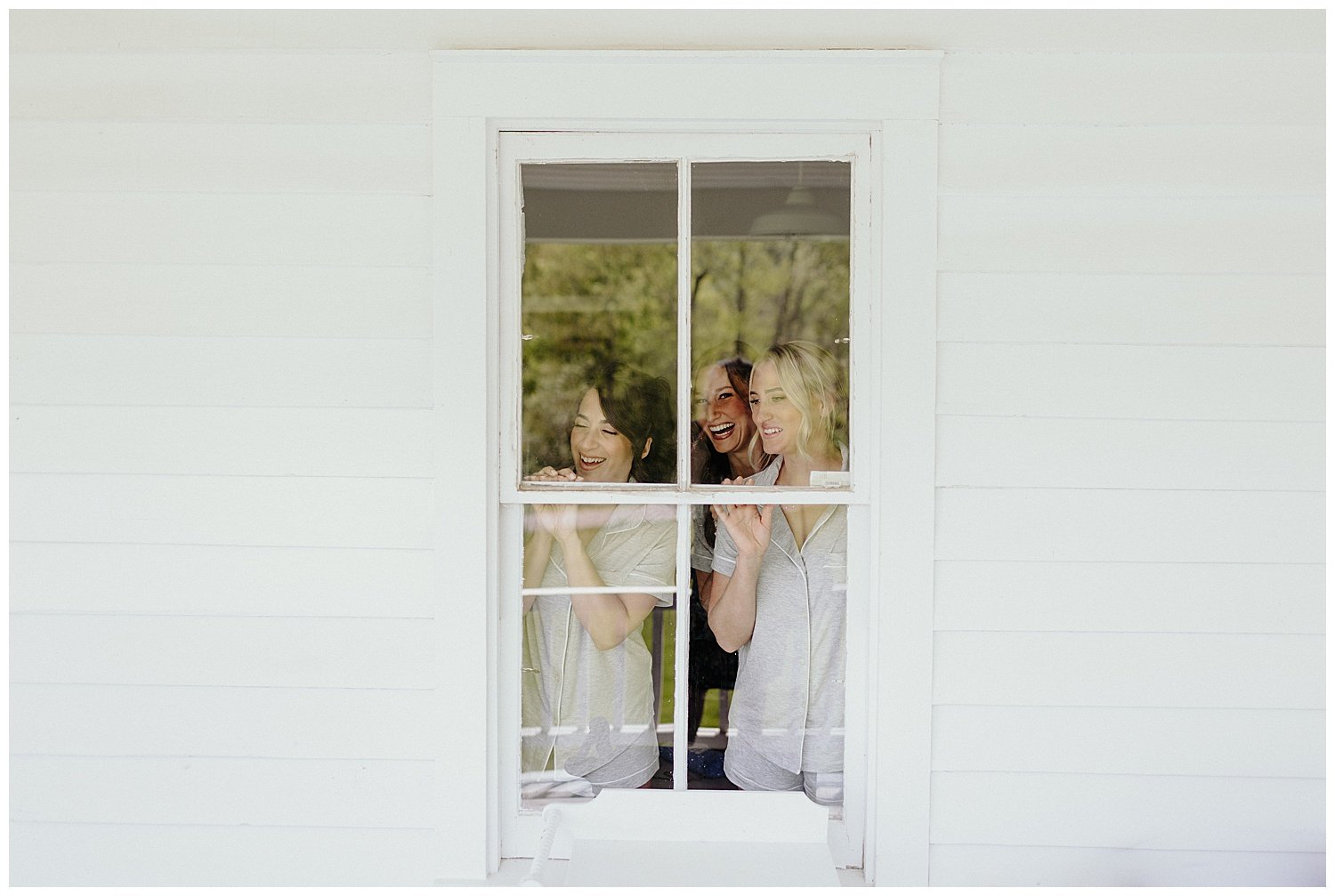 candid bridesmaids