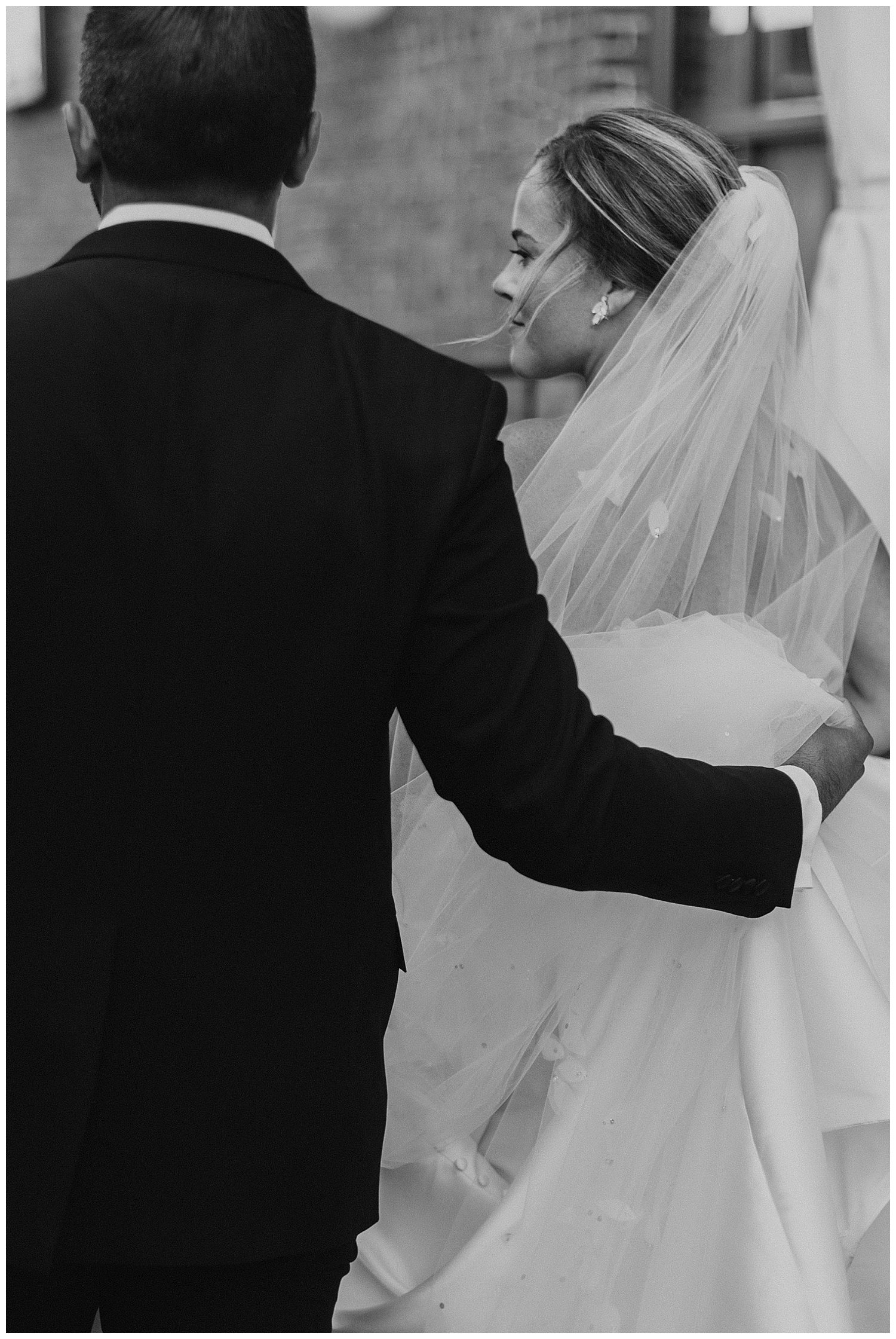 candid nyc wedding photographer