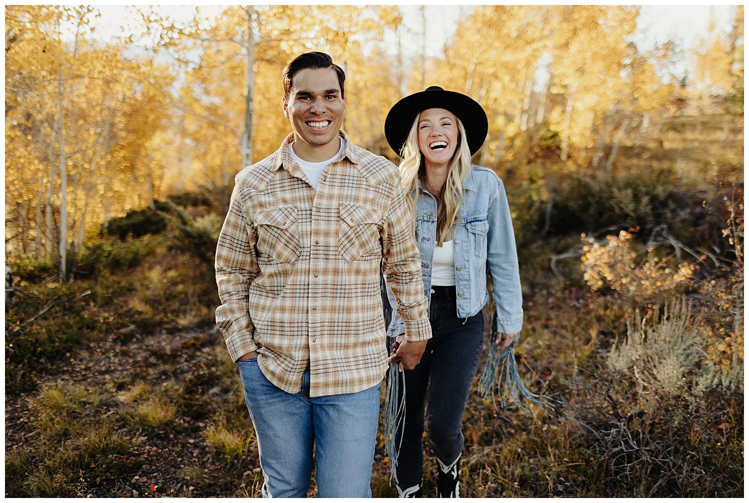 fall engagement session in Aspen trees