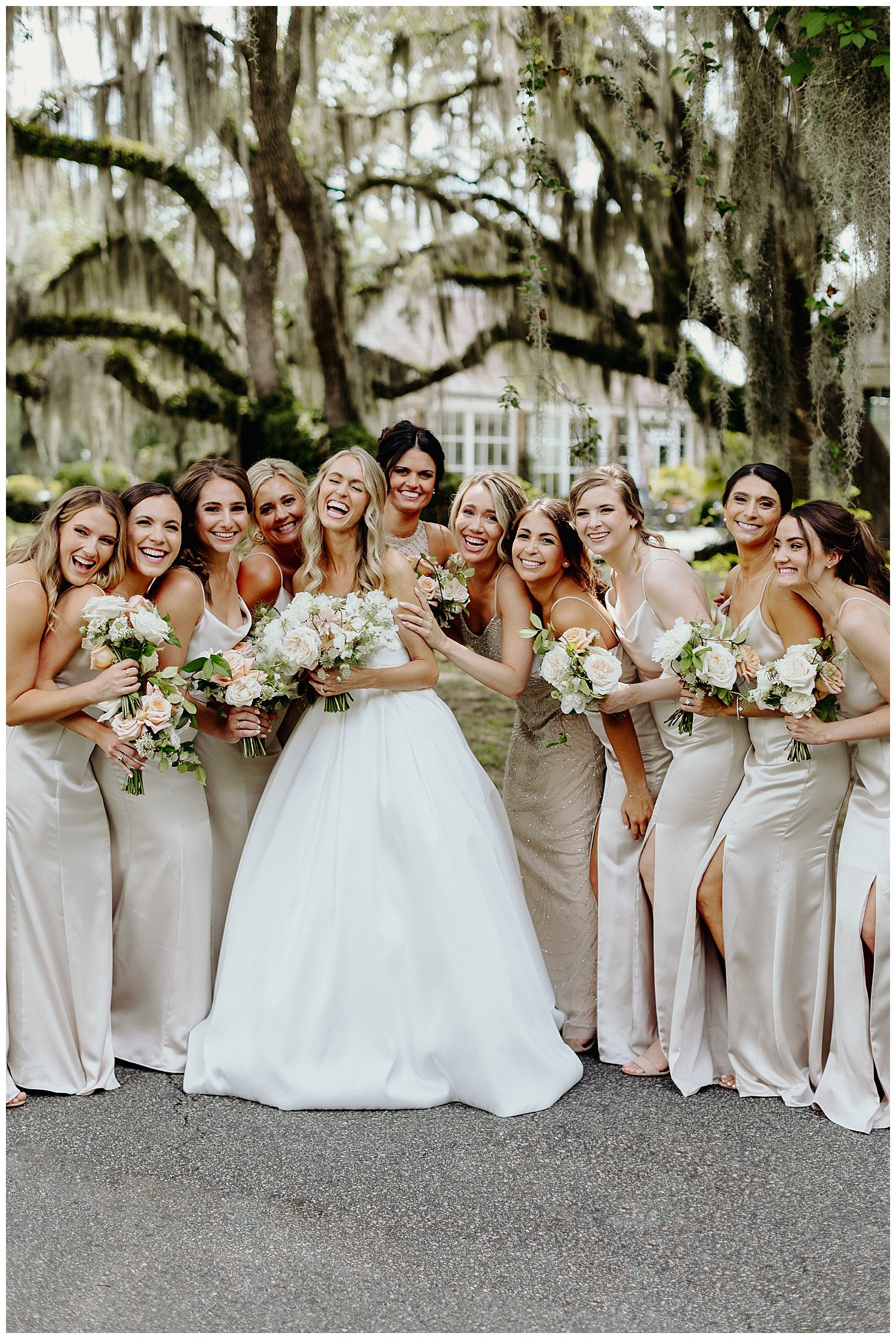 bridesmaids portraits in the South