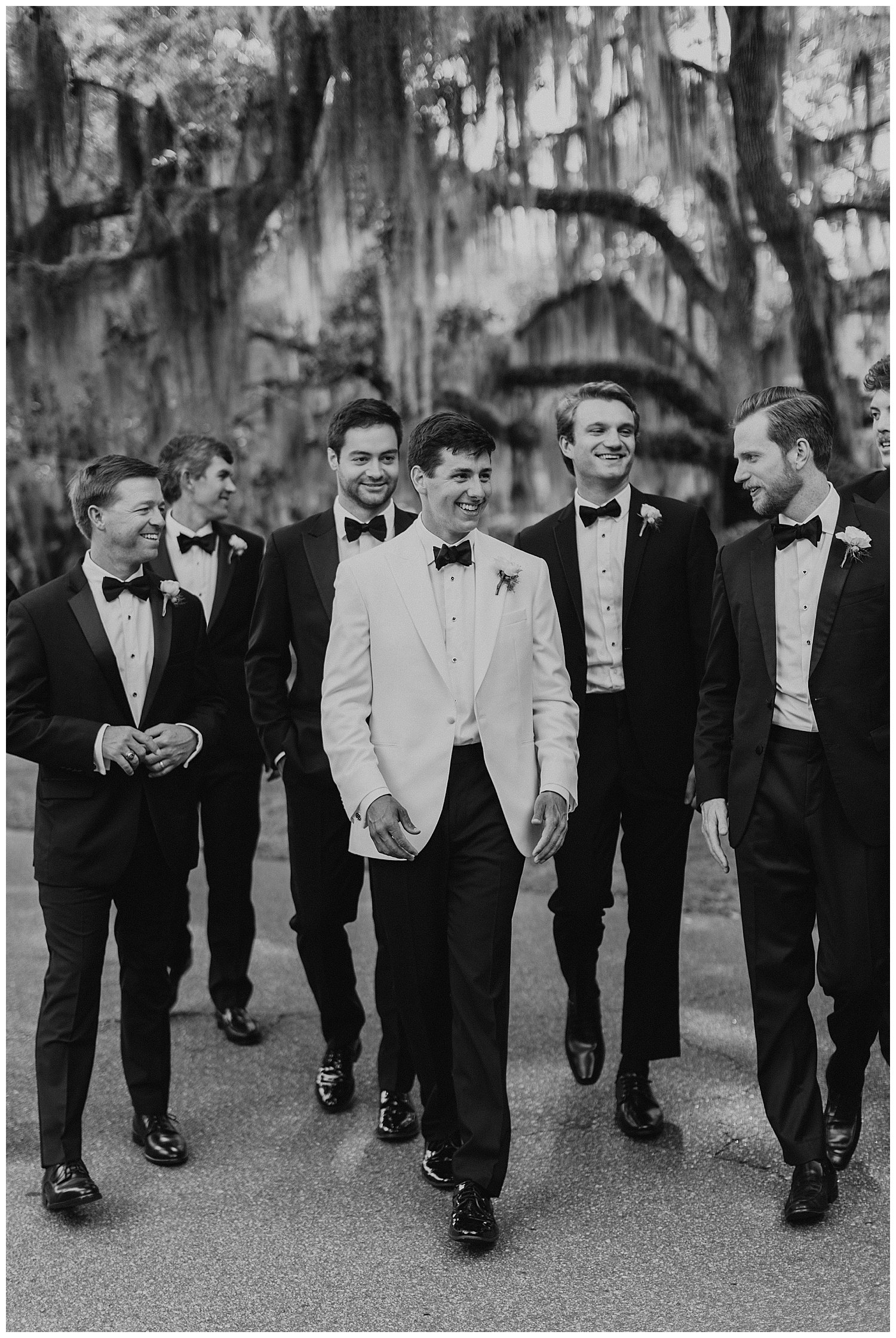 groomsmen at wedding on pawley's island 
