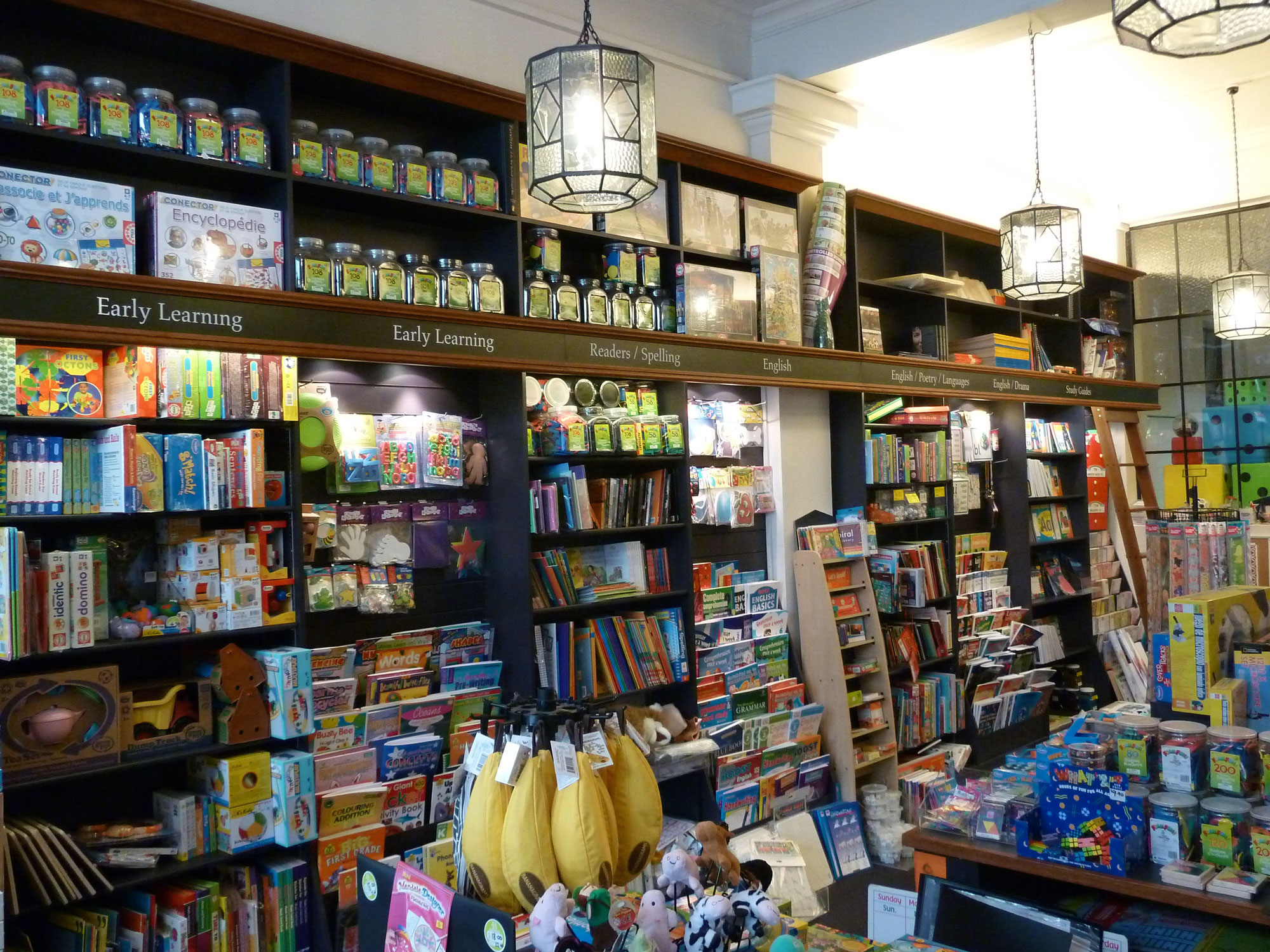 Bruce Mckenzie Booksellers