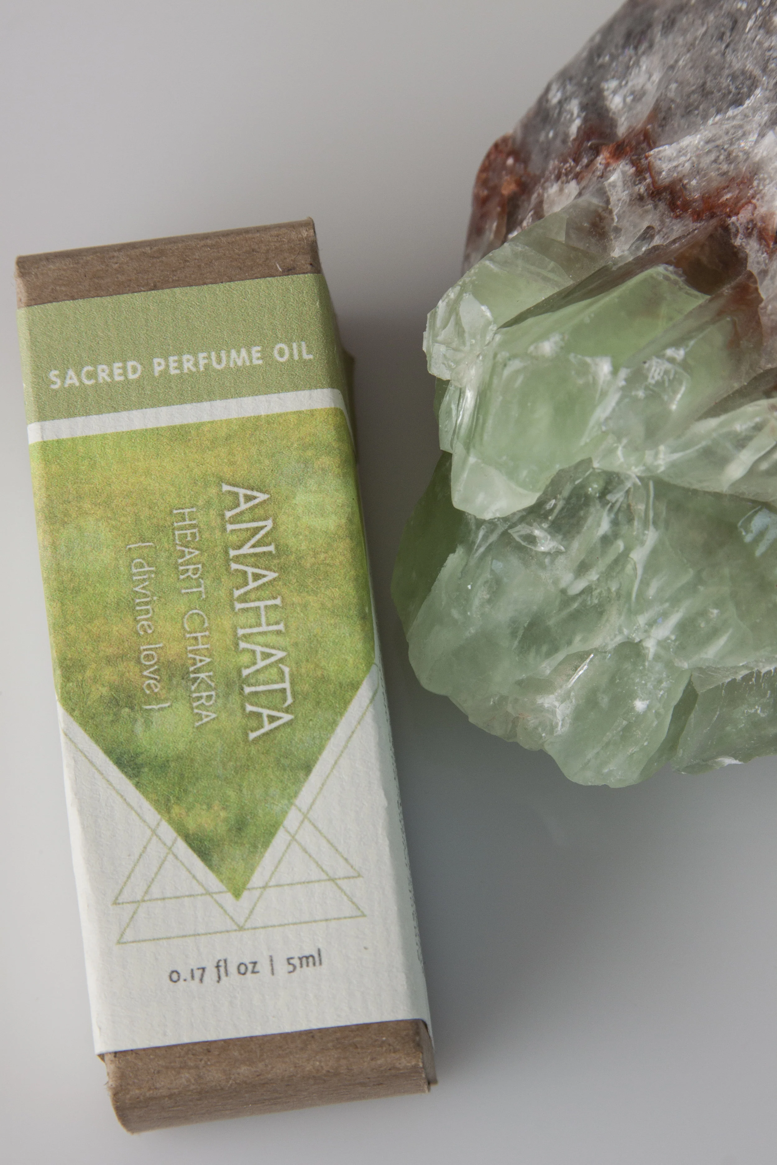 ambikaherbals_anahataperfumebox.jpg