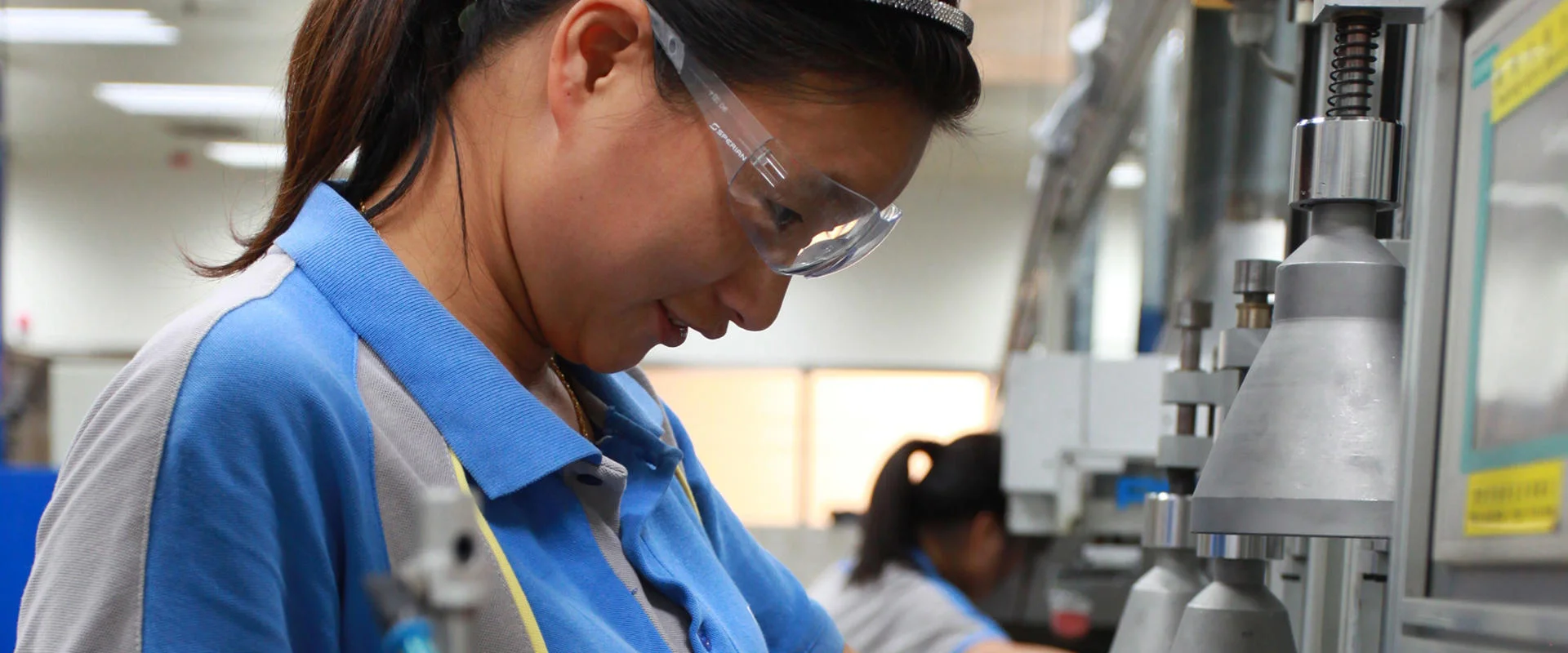 women-manufacturing.jpg