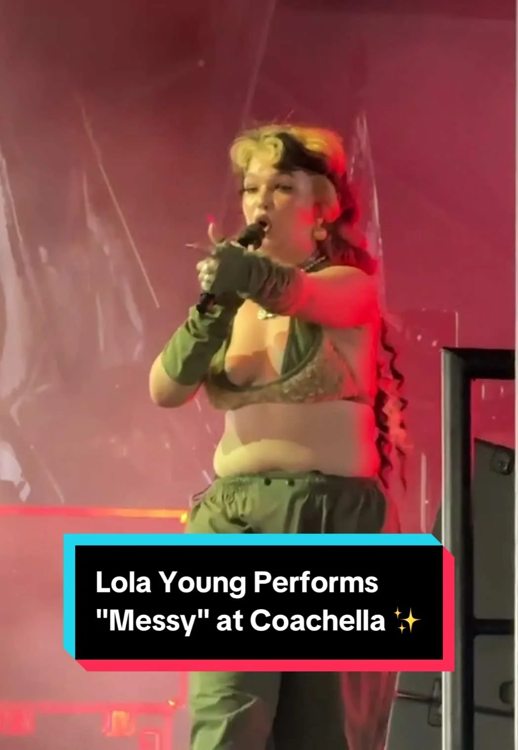 Lola Young at 2025 Coachella