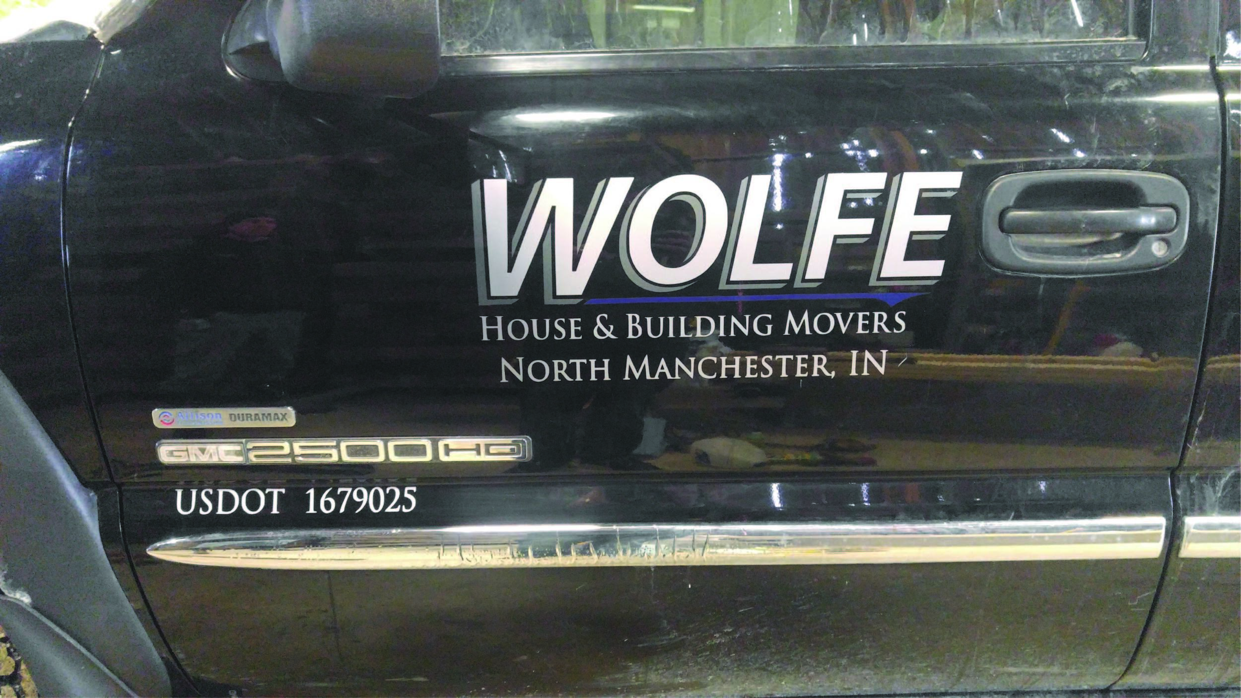 Wolfe House Movers North Manchester Indiana House Moving Company JPG.jpg