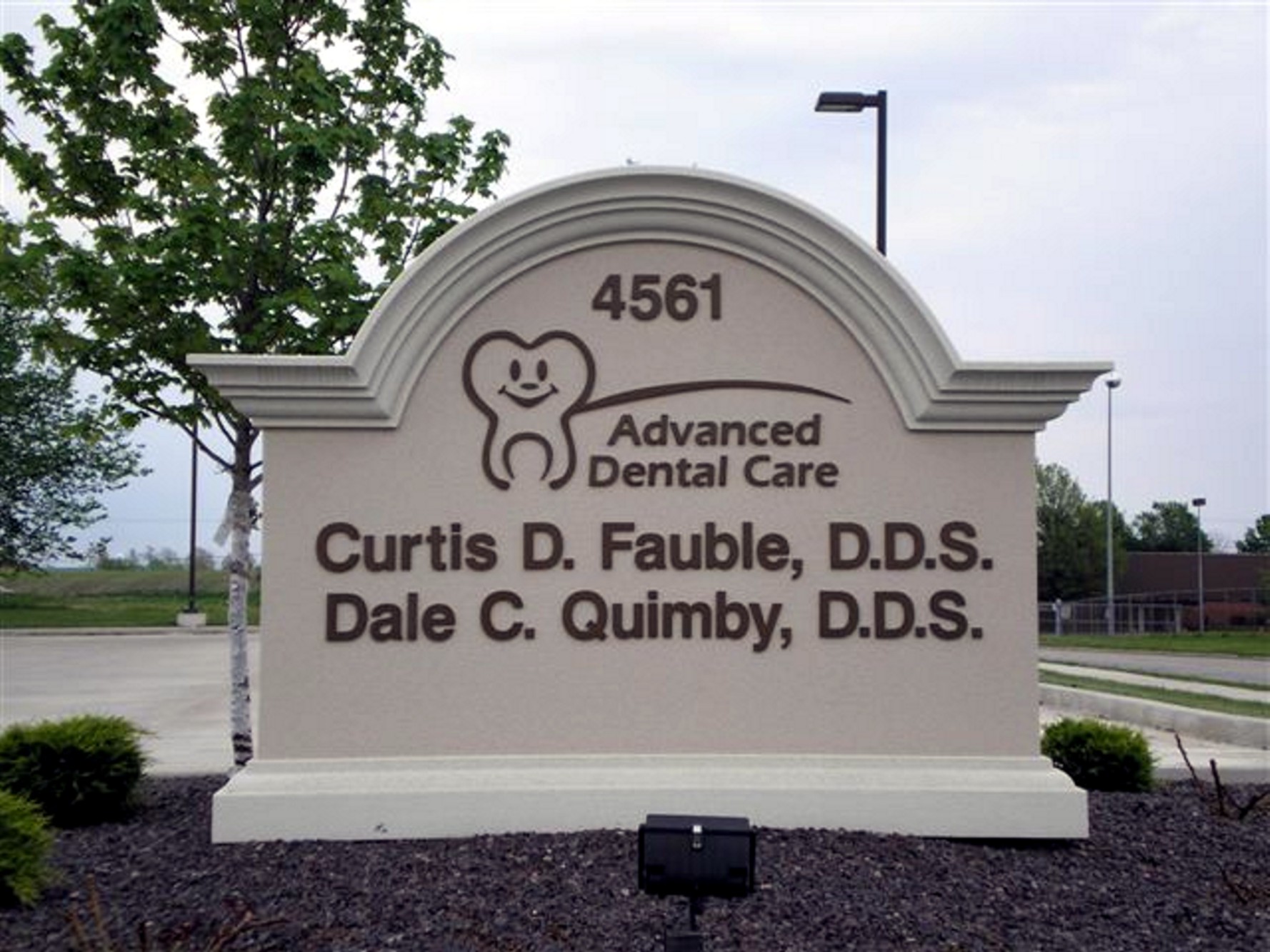 Advanced Dental Care.jpg