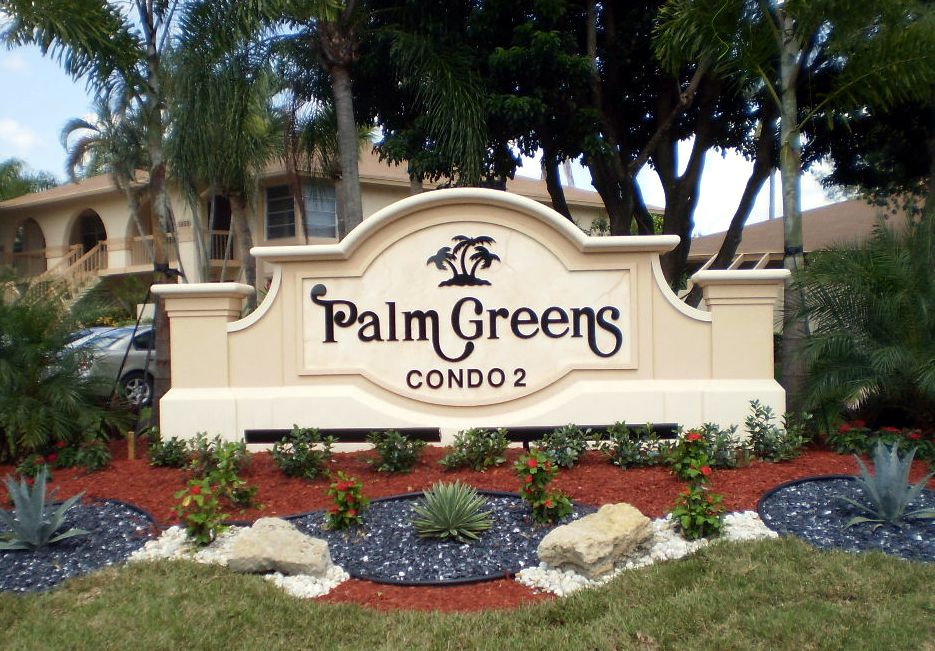 Palm Greens .jpg