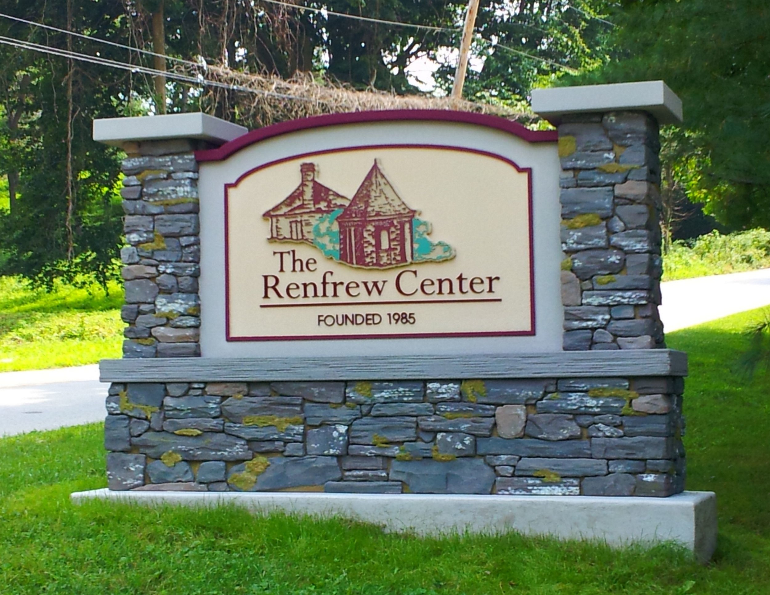 Renfrew Ctr.jpg