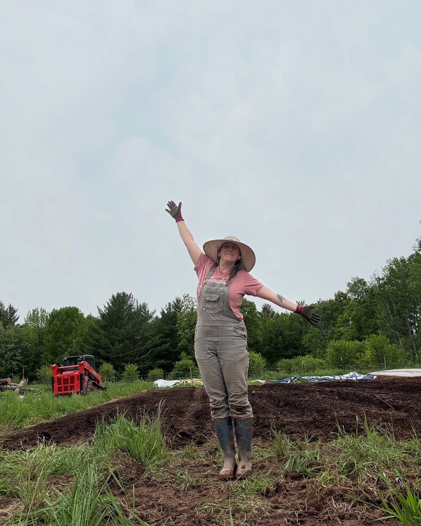 Hi there social media realm - I haven&rsquo;t done an introduction in quite some time. My name is Carly and I co-own Will o the Winds Farm with my husband, Tyler. I do a wide variety of tasks on our farm including but not limited to: managing social 