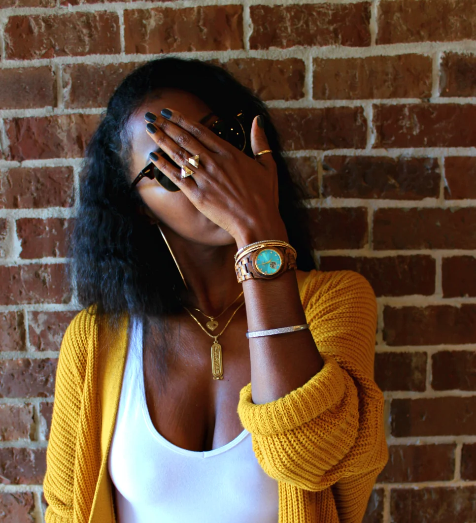 <!-- JORD WOOD WATCHES WIDGET START --><a id="woodwatches_com_widget" ishidden="1" title="Wooden Wristwatch">Wooden Wristwatch</a><script src="// www.woodwatches.com/wid get-article/styleandenergy " type="text/javascript"></scri pt><!-- JORD WOOD WATCHES WIDGET END -->