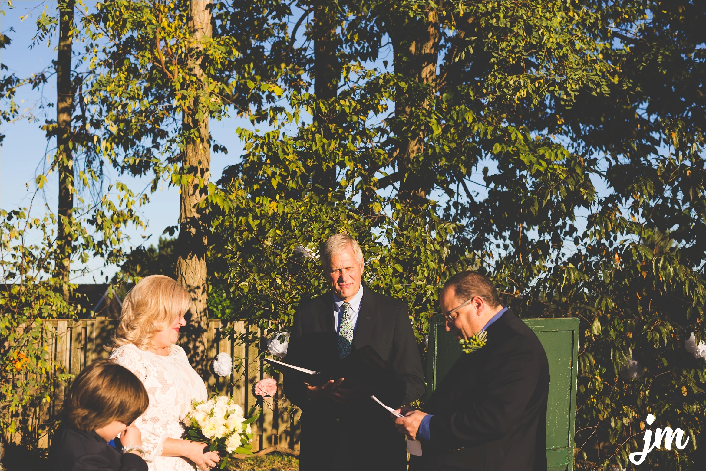 backyard-wedding-pacific-northwest-photographer-jannicka-mayte_0015.jpg
