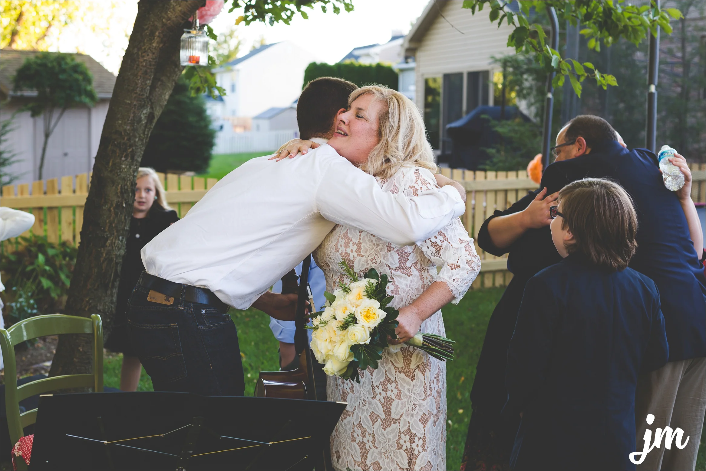 backyard-wedding-pacific-northwest-photographer-jannicka-mayte_0022.jpg