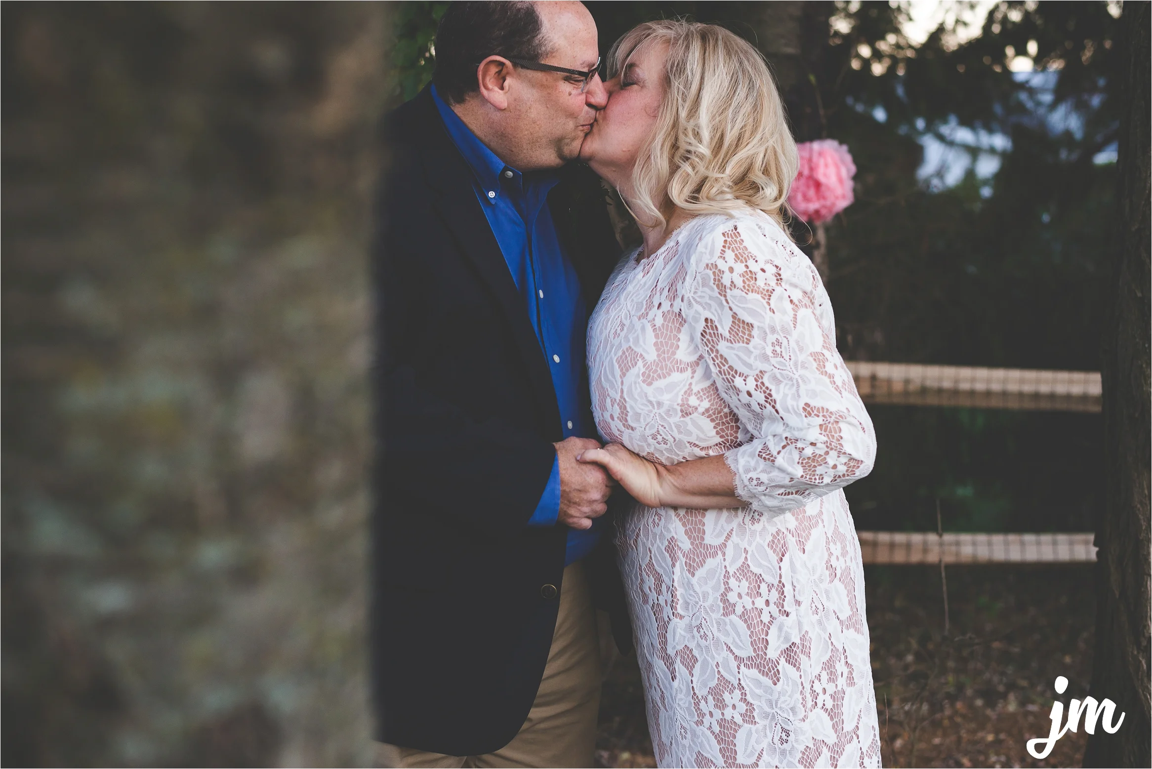 backyard-wedding-pacific-northwest-photographer-jannicka-mayte_0043.jpg
