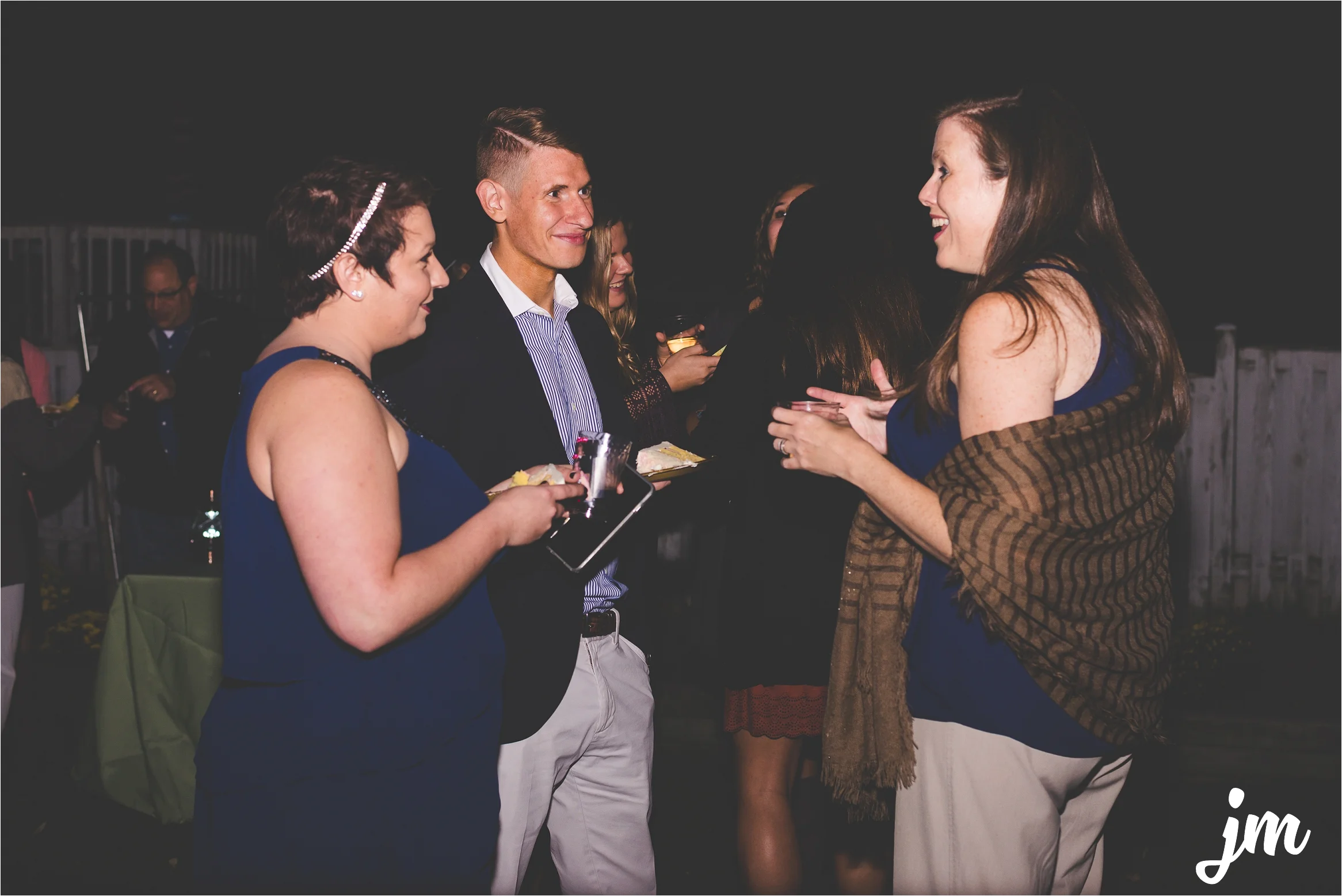 backyard-wedding-pacific-northwest-photographer-jannicka-mayte_0057.jpg