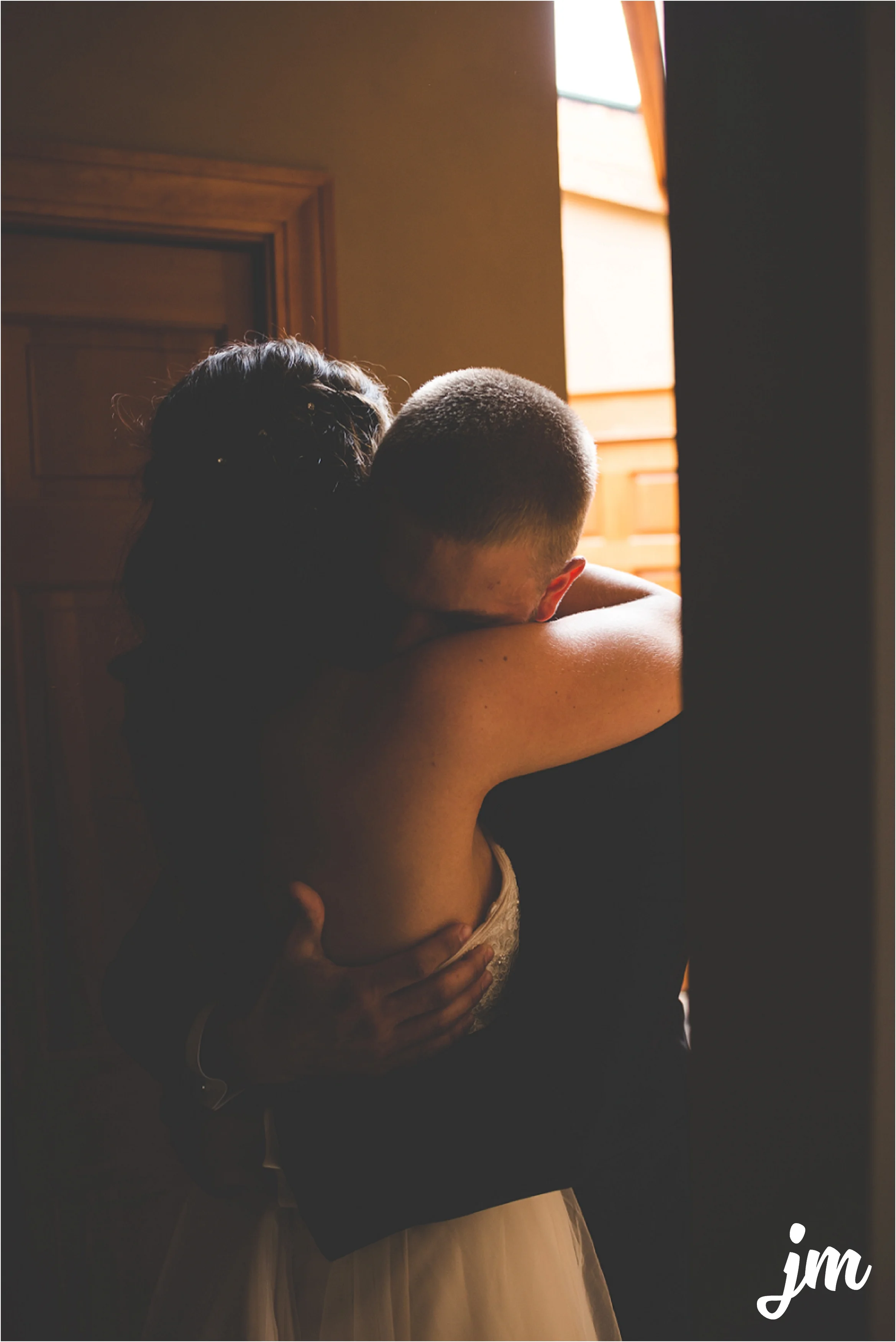 jannicka-mayte-intimate-backyard-lake-wedding-kent-wa-pacific-northwest-wedding-photographer_0006.jpg