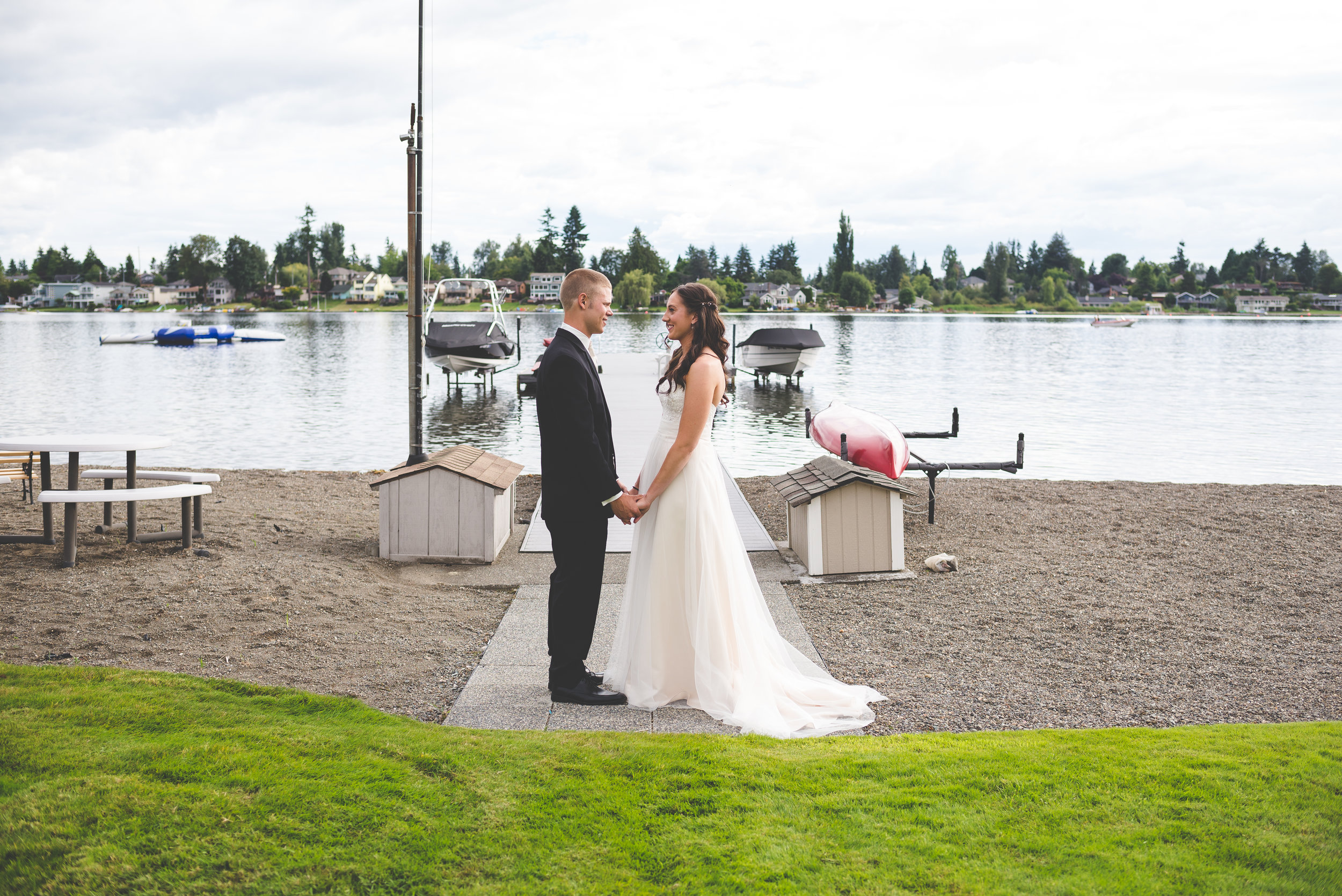 Vanessa & Justin | Kent Intimate Lake Wedding