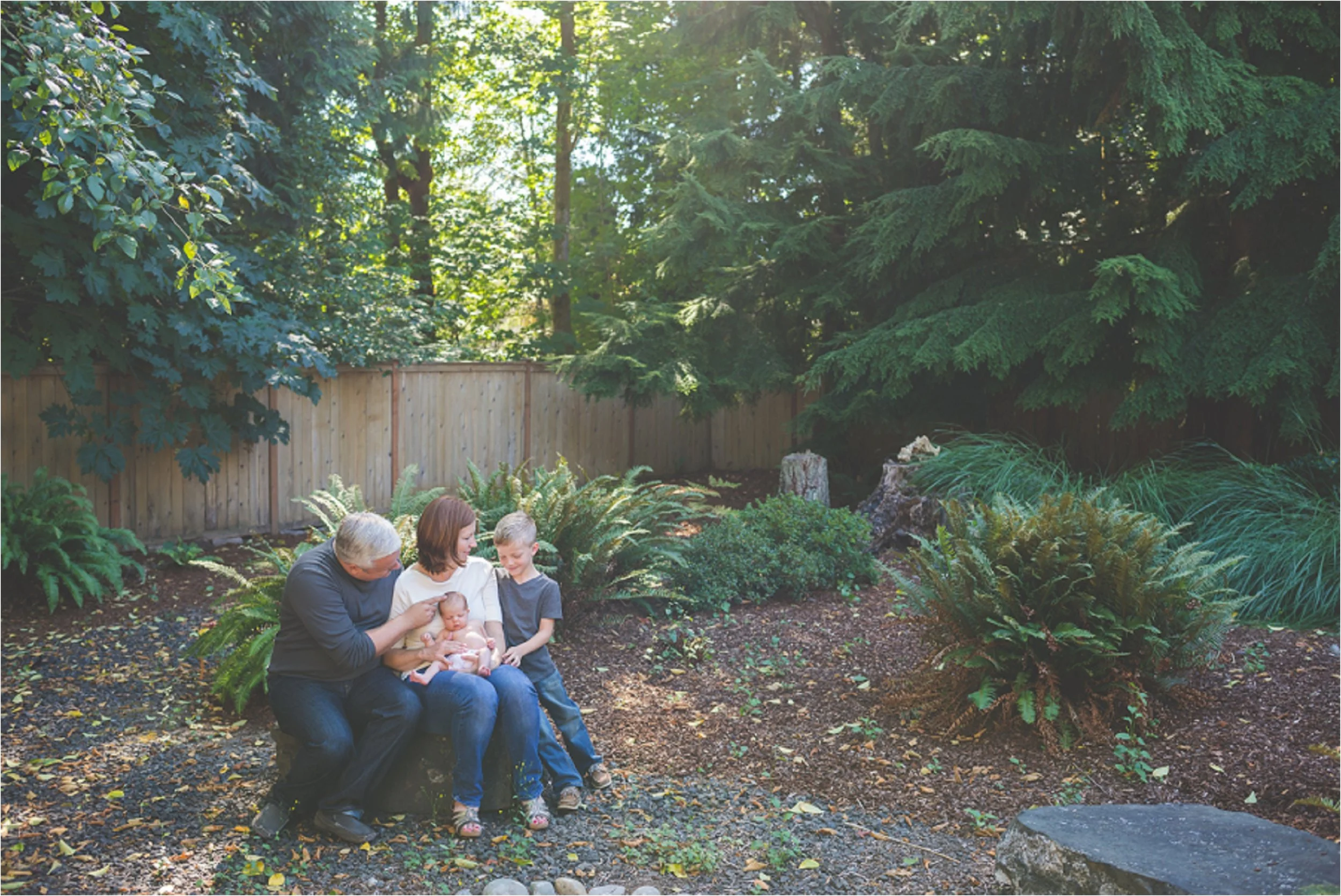 jannicka-mayte-olympia-wa-inhome-newborn-family-session-pacific-northwest-lifestyle-photographer_0031.jpg