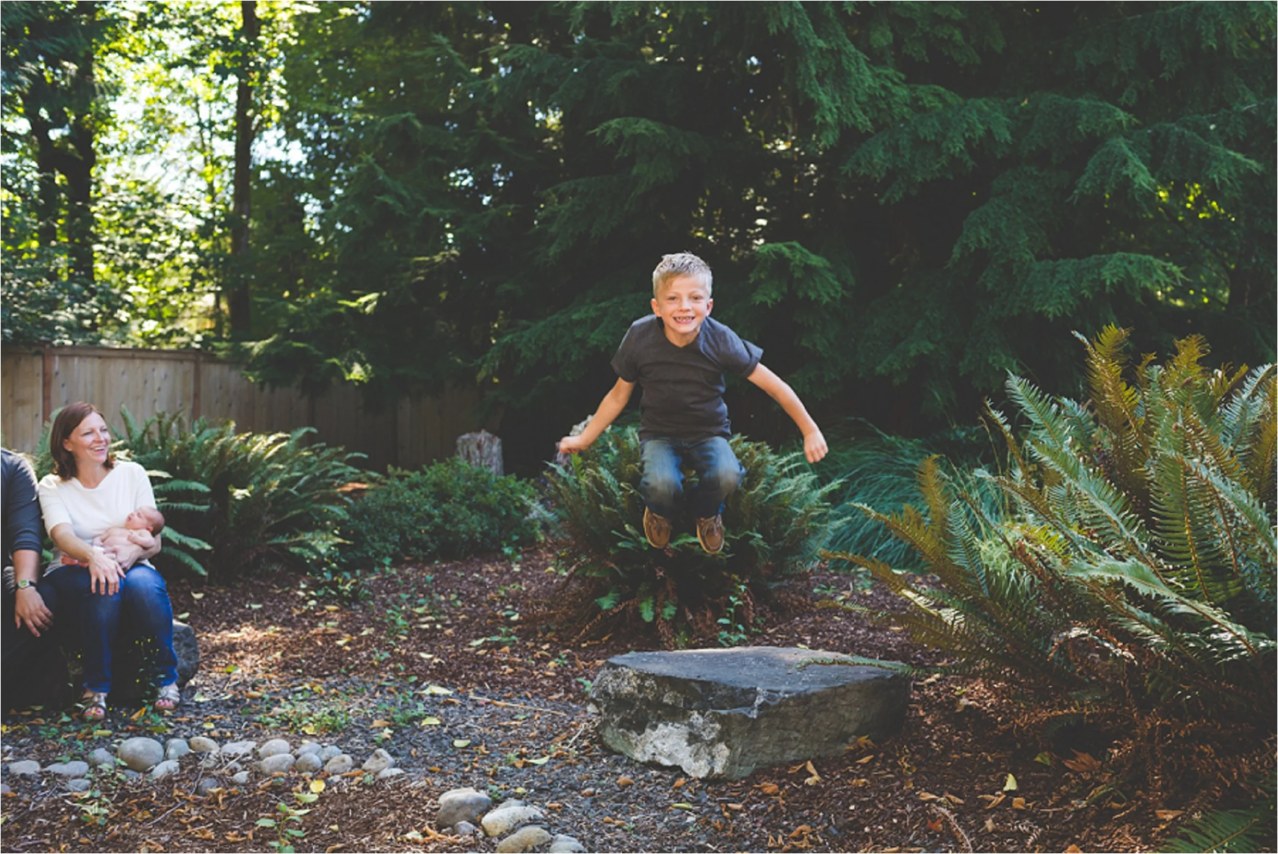 jannicka-mayte-olympia-wa-inhome-newborn-family-session-pacific-northwest-lifestyle-photographer_0035.jpg