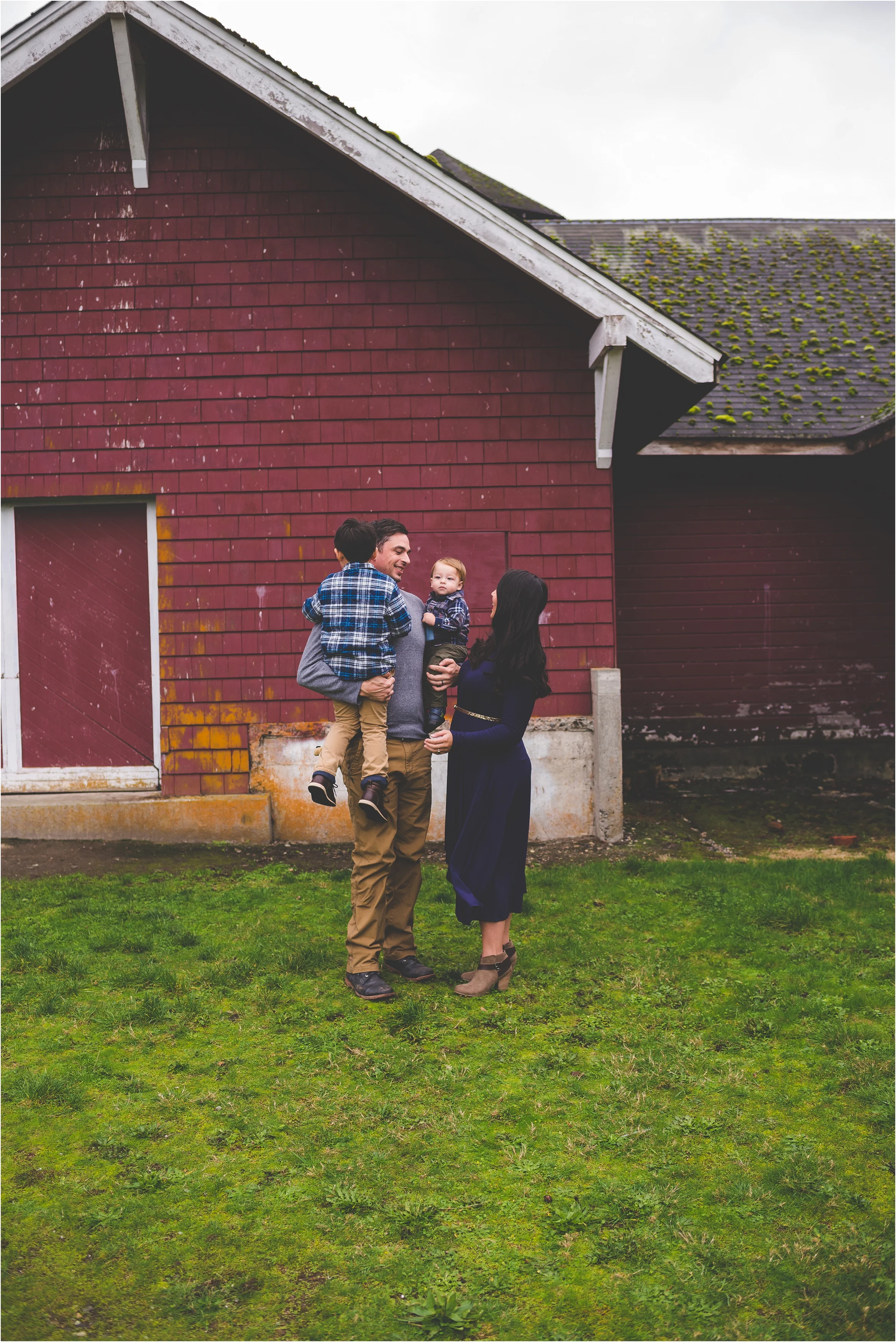 fort-steilacoom-park-family-session-jannicka-mayte-pacific-northwest-lifestyle-photographer_0005.jpg