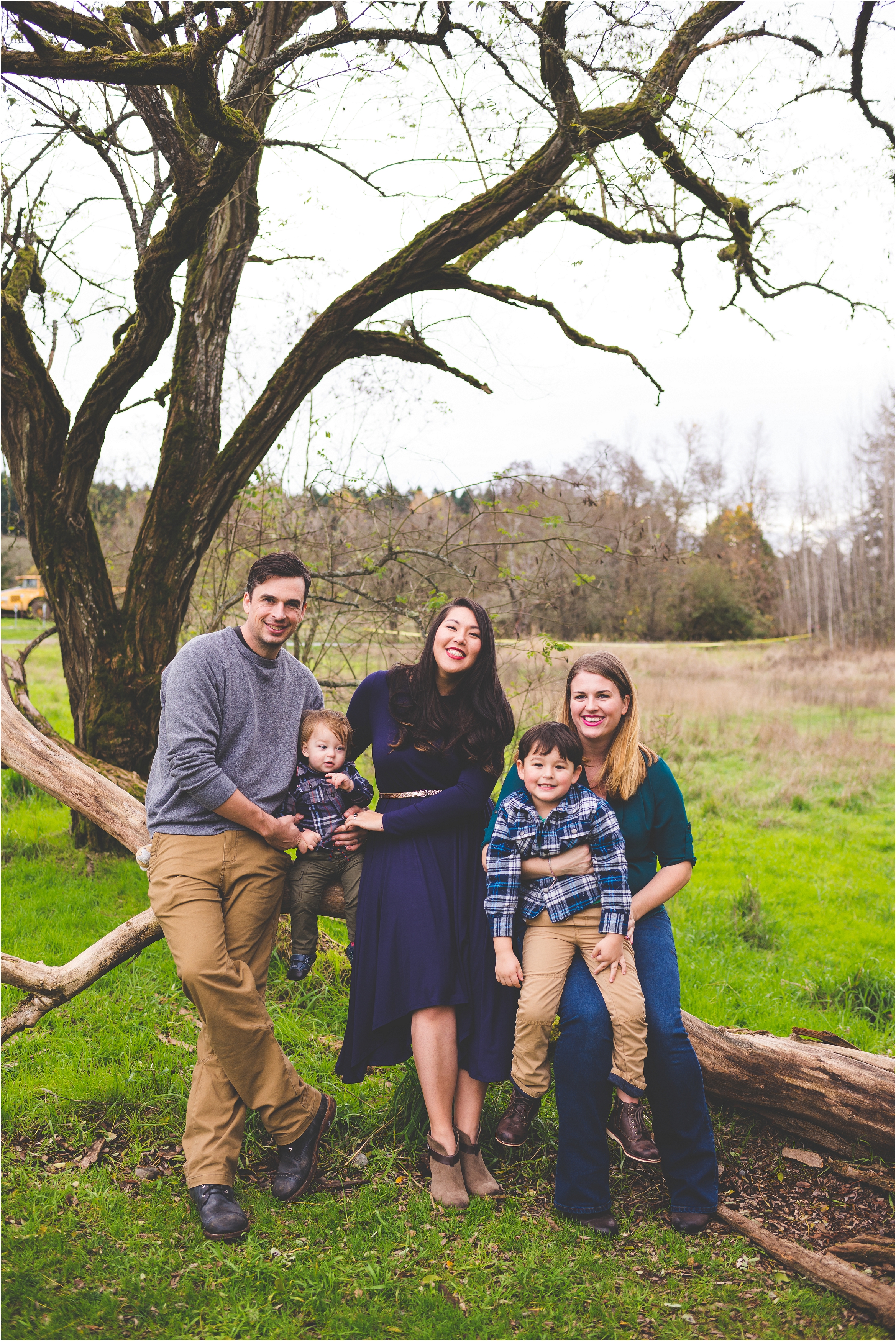 fort-steilacoom-park-family-session-jannicka-mayte-pacific-northwest-lifestyle-photographer_0033.jpg
