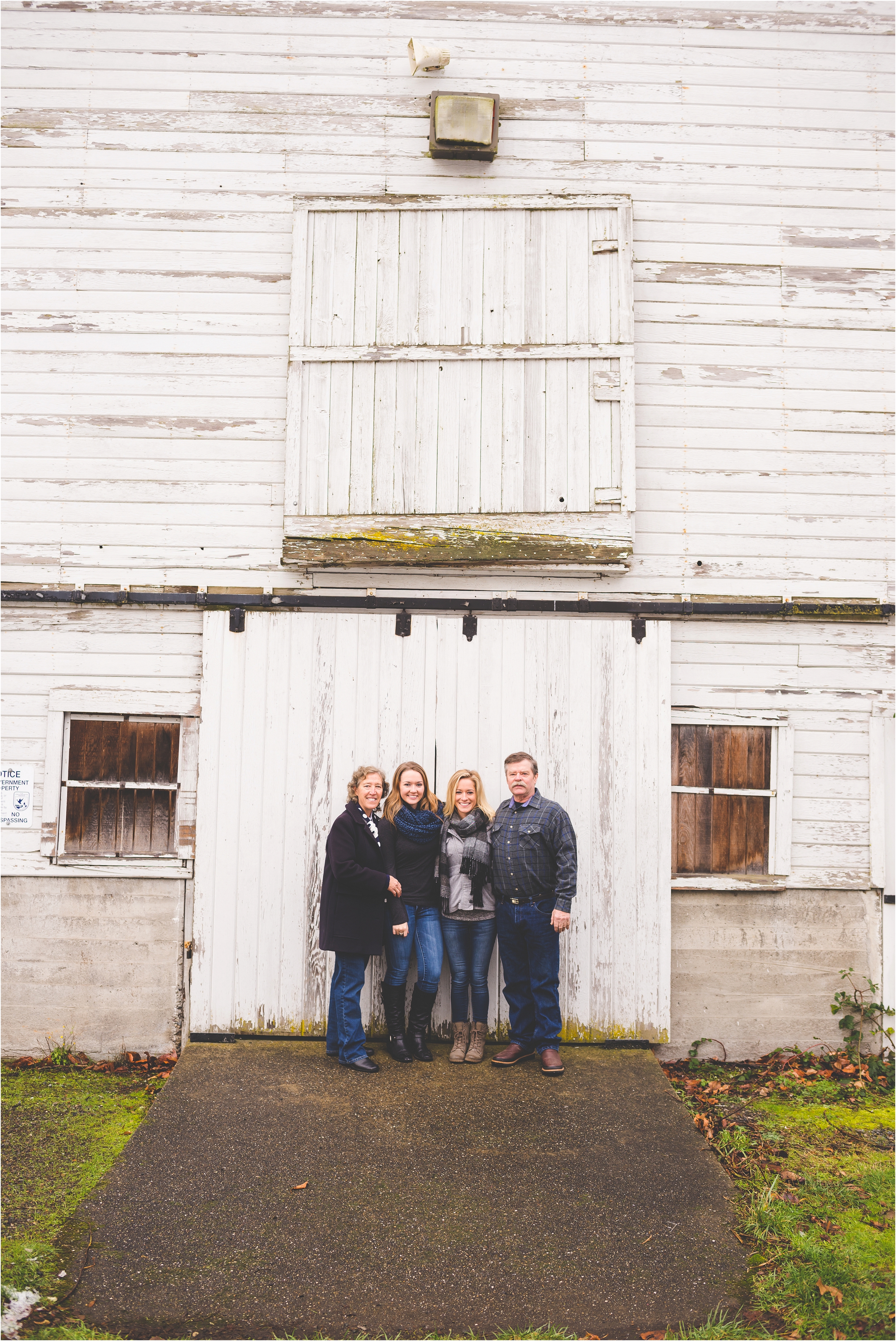 family-session-at-nisqually-national-wildlife-refuge-jannicka-mayte-olympia-wa-family-photographer_0013.jpg