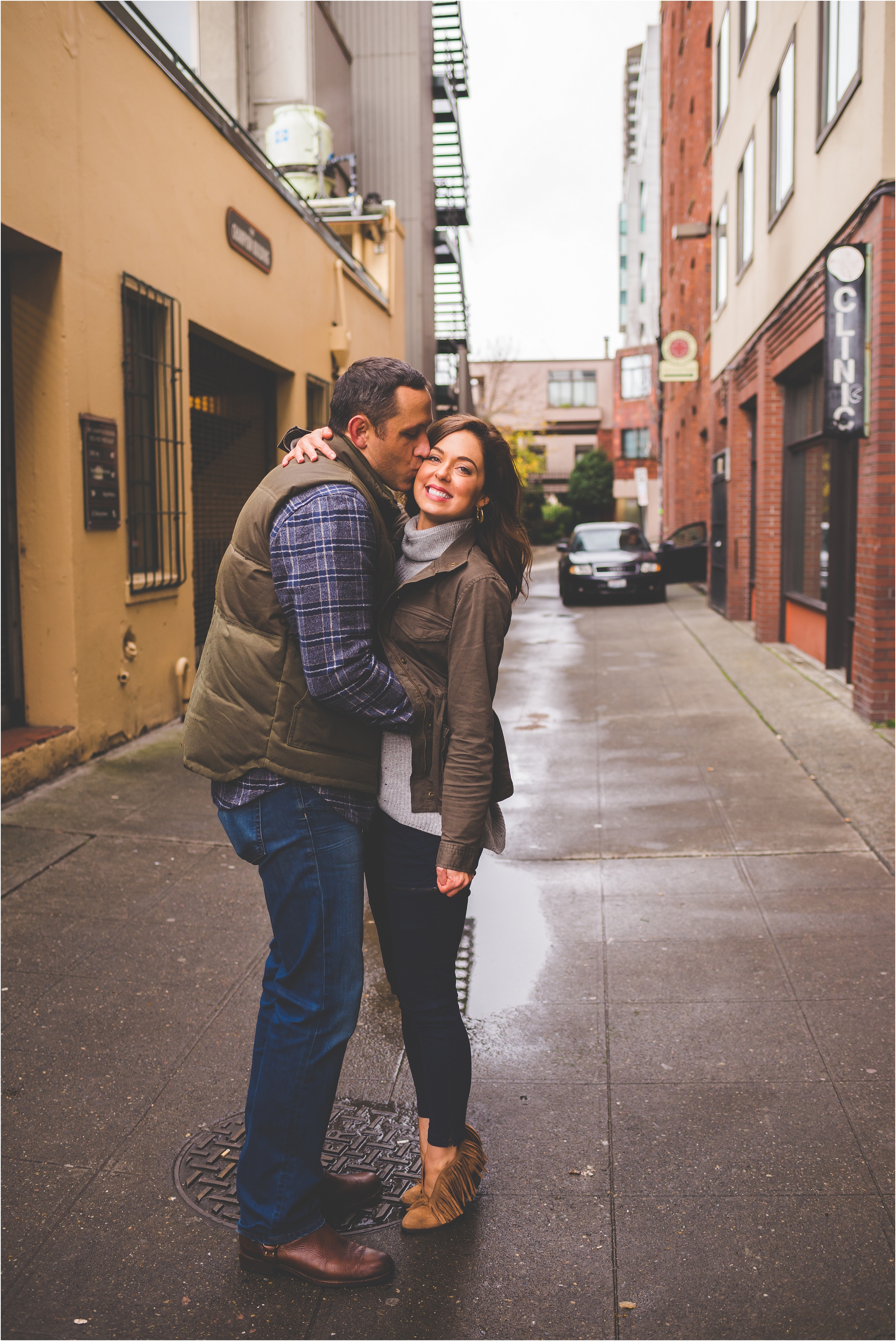 downtown-seattle-pike-place-market-family-session-jannicka-mayte-seattle-wa-family-photographer_0028.jpg